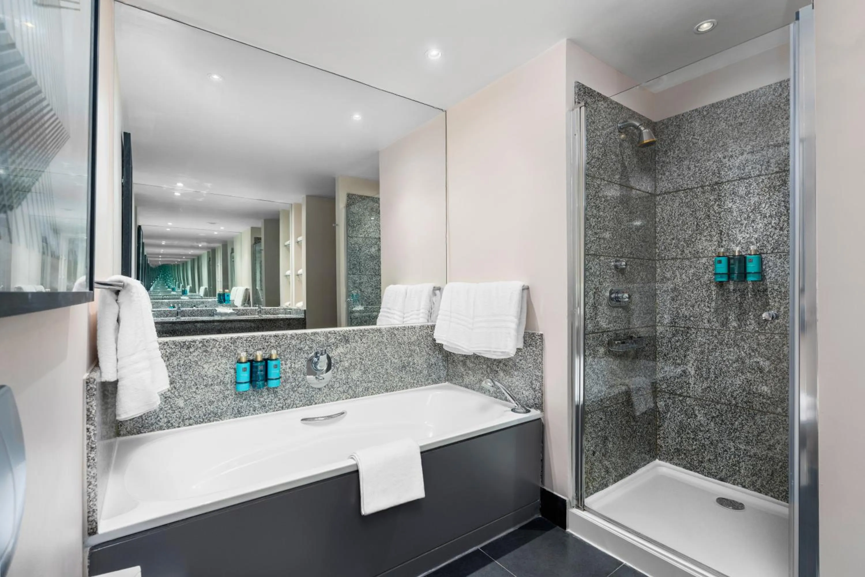 Bathroom in The Spencer Hotel