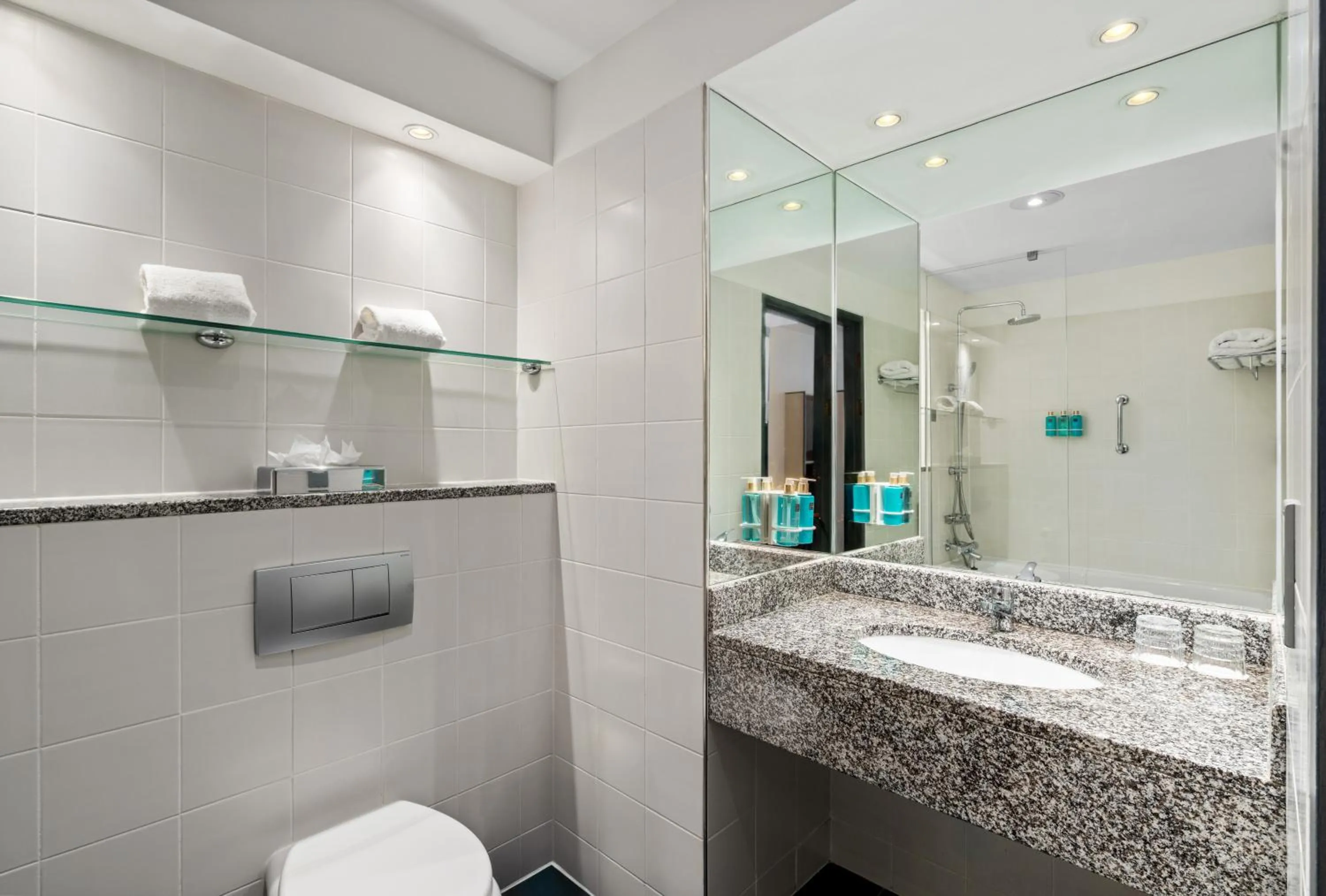 Bathroom in The Spencer Hotel