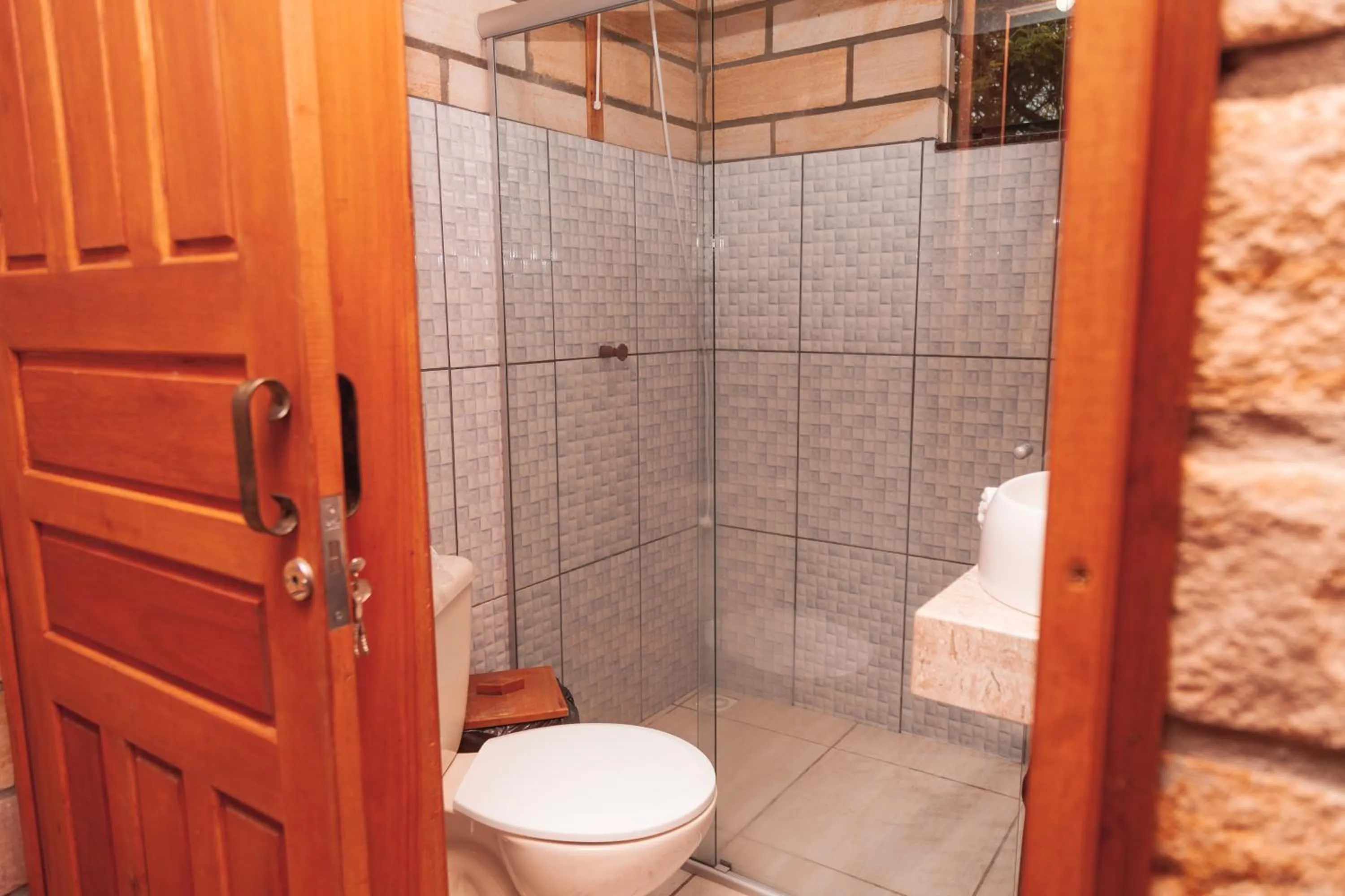 Shower in Pousada Água dos Canyons