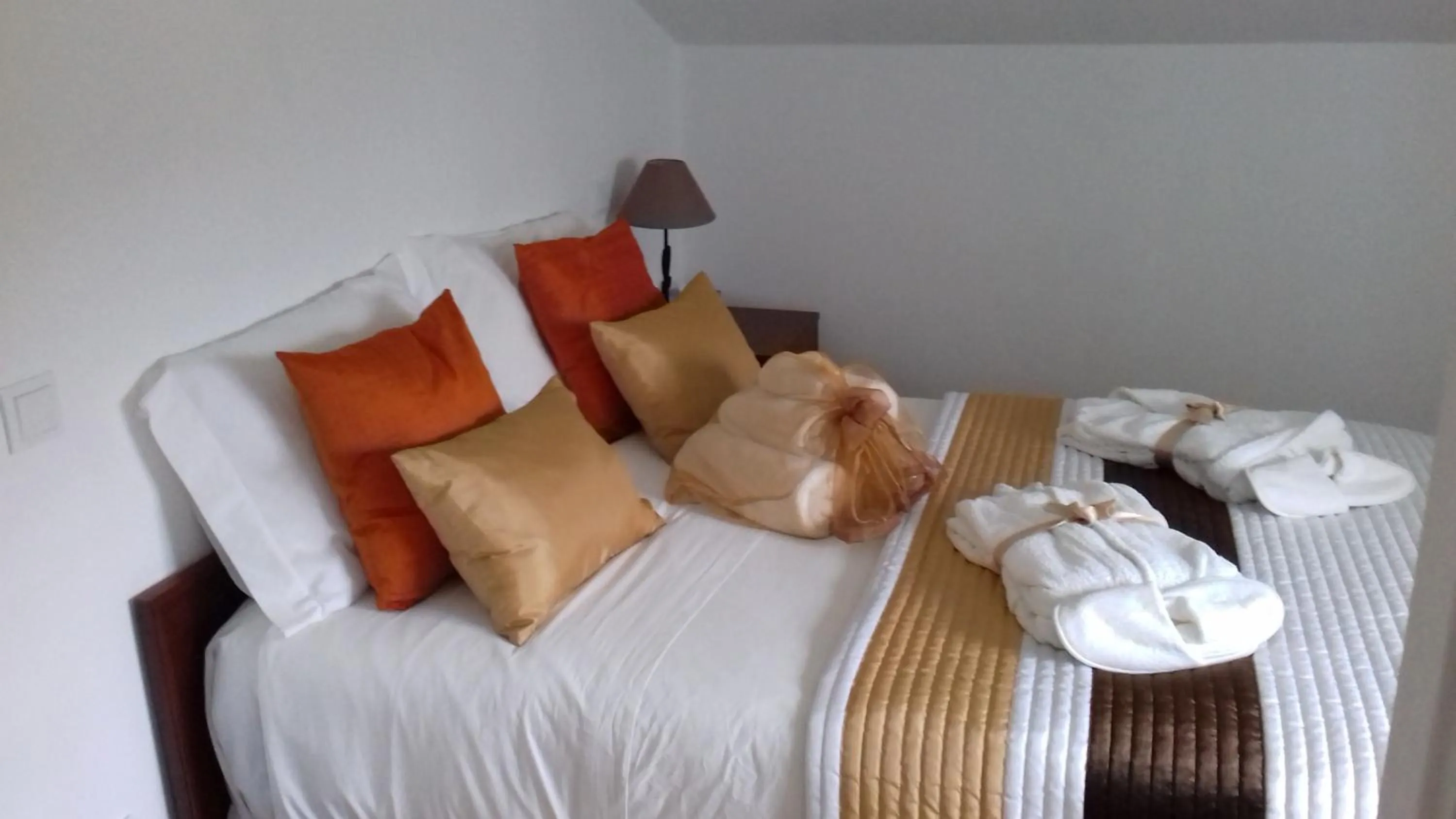 Photo of the whole room in B&B Villa Vale Flores