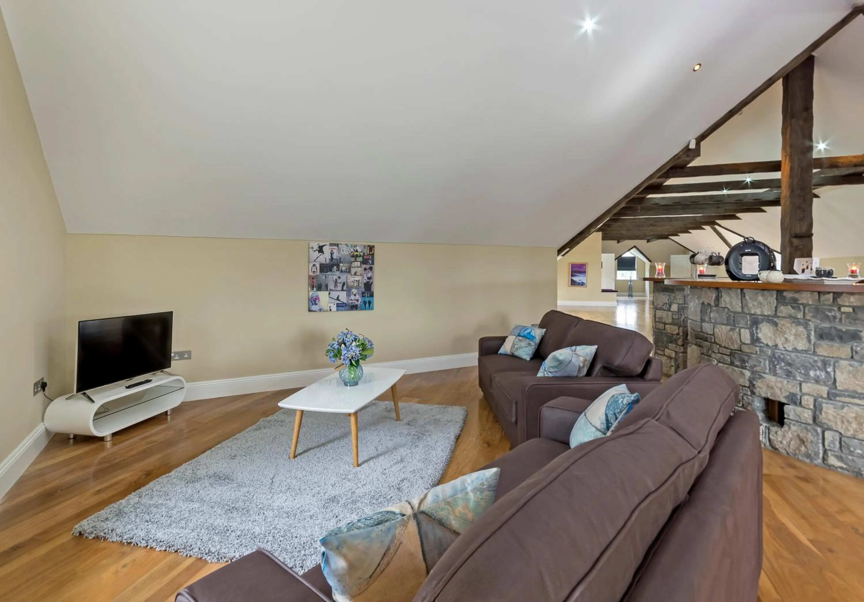 Living room, Seating Area in Castledale
