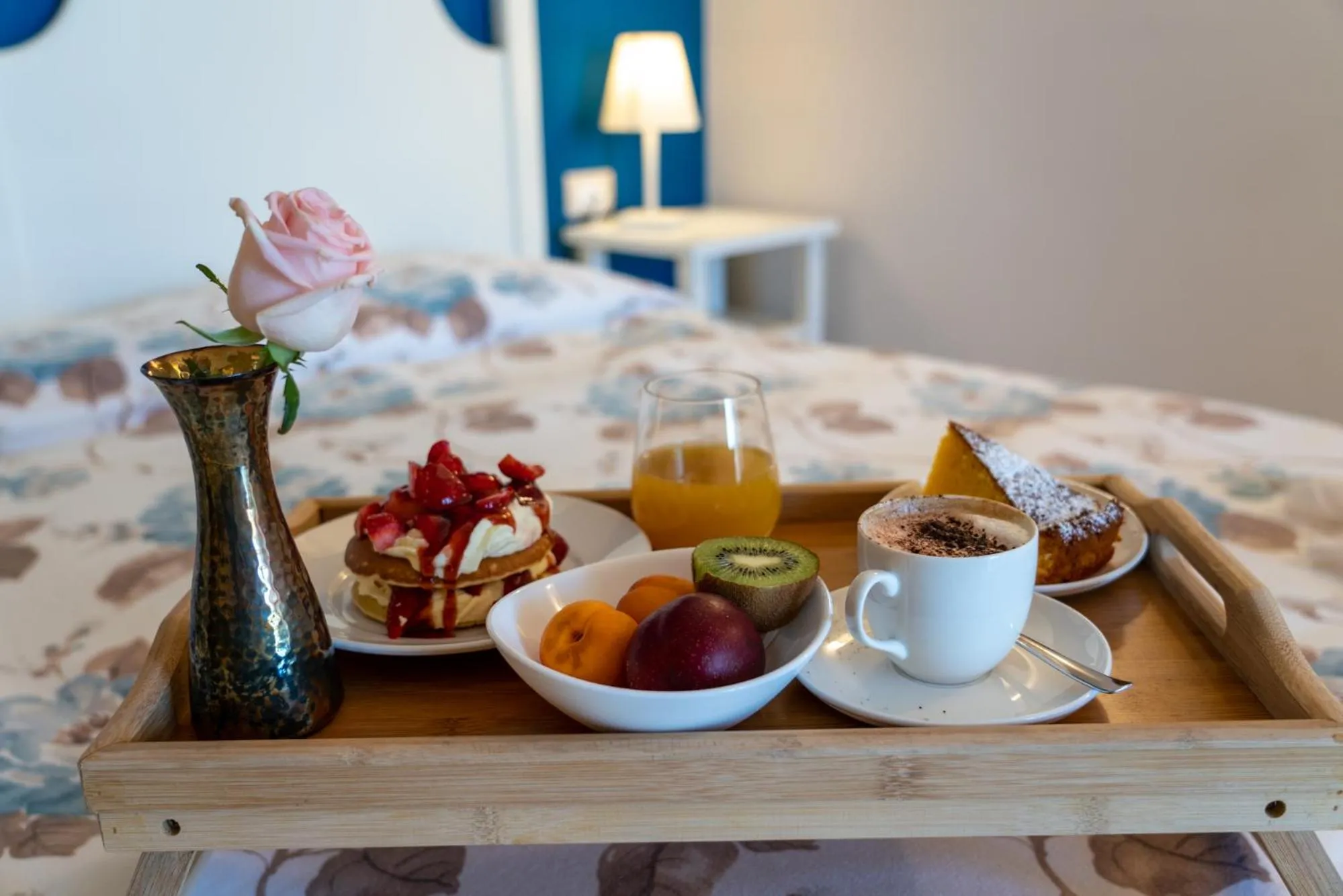 Breakfast, Bed in Hotel Danieli Pozzallo
