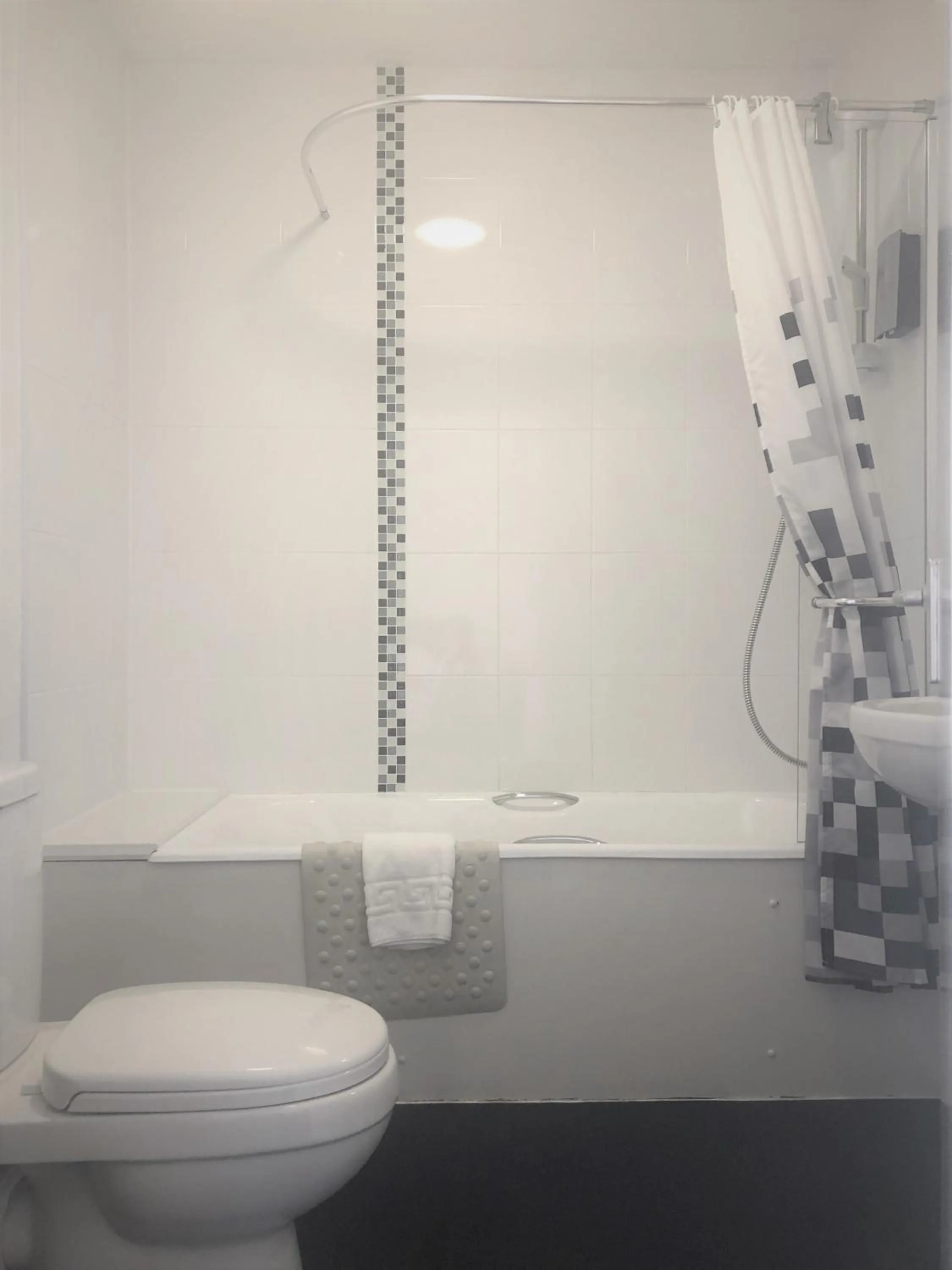 Bathroom in Best Western Hotel Bristol