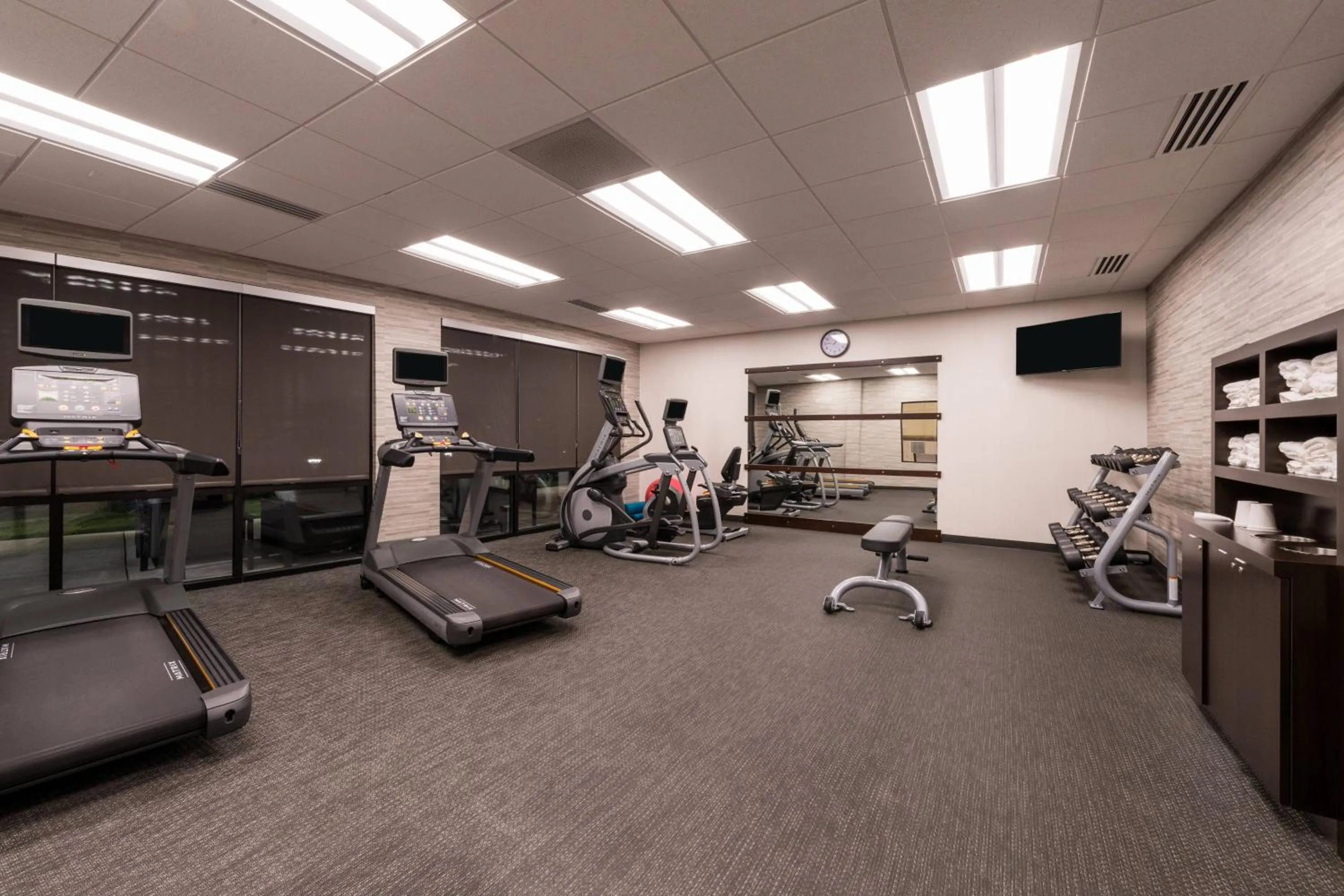 Fitness centre/facilities in Courtyard by Marriott St Louis Chesterfield