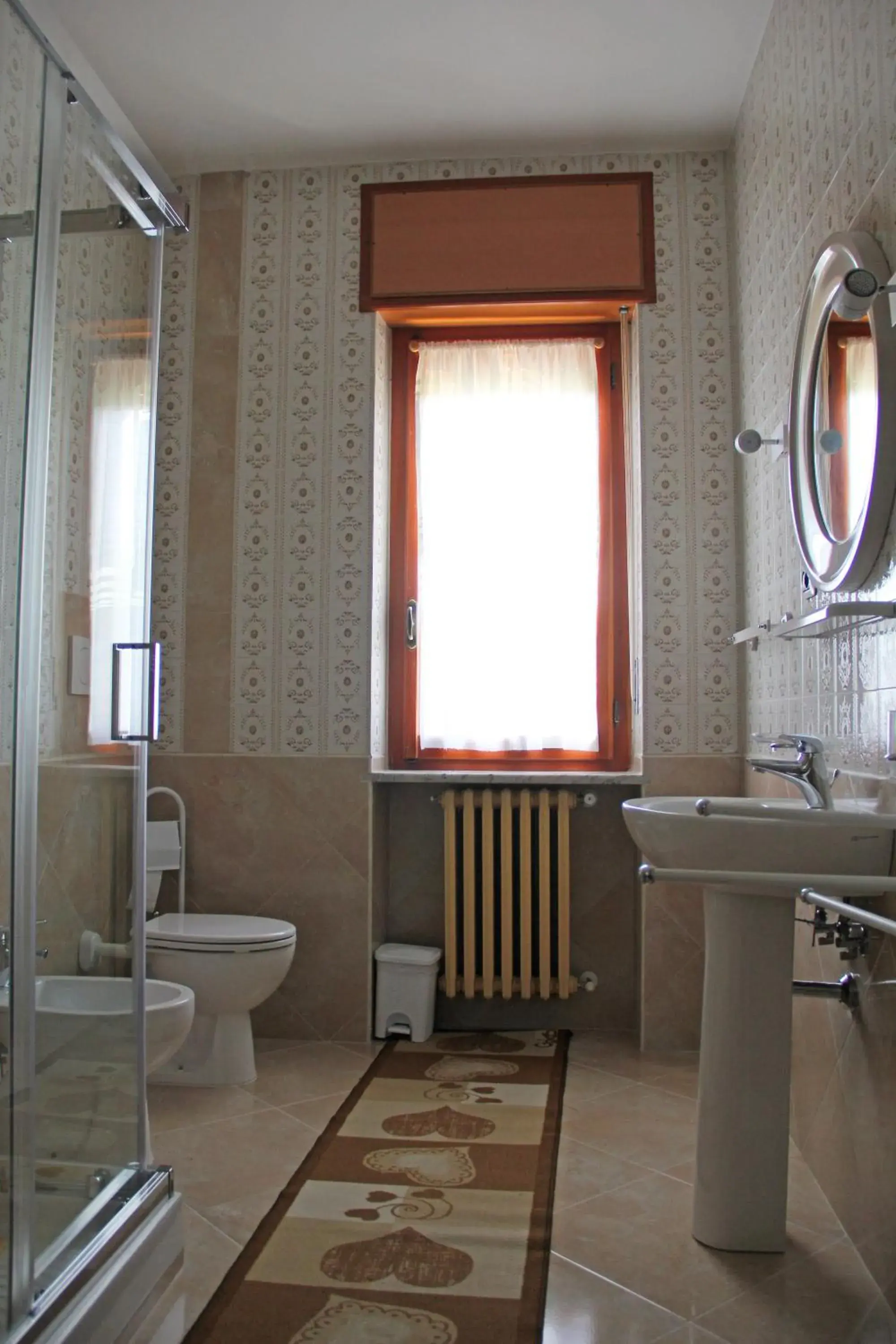 Triple Room with Private External Bathroom in B&S Triple Room with Private External Bathroom in B&S