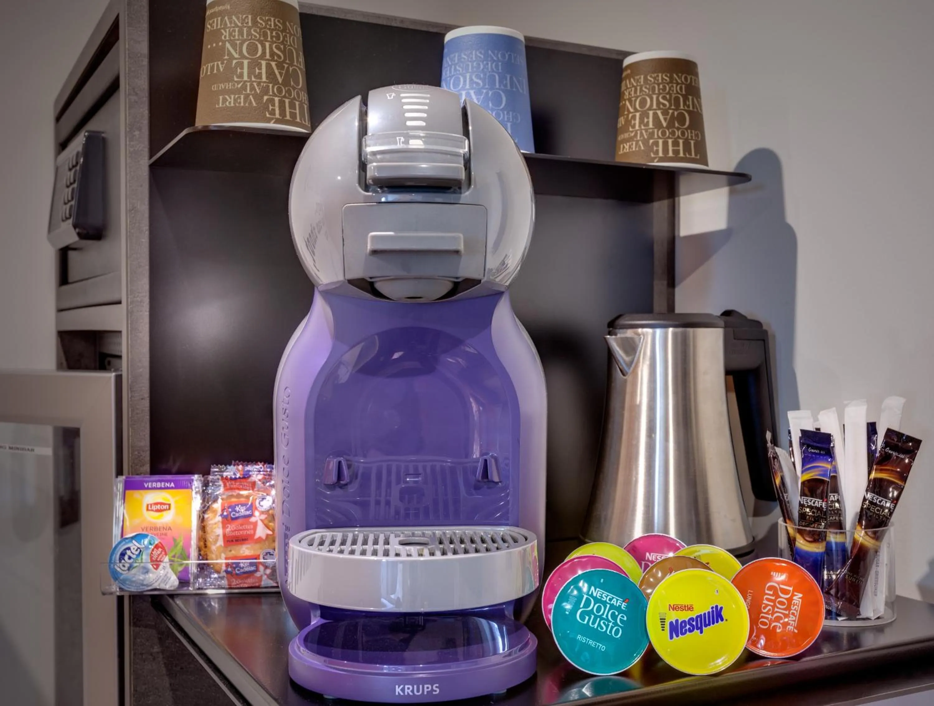 Coffee/tea facilities in Hôtel Kyriad Rennes Centre Gare