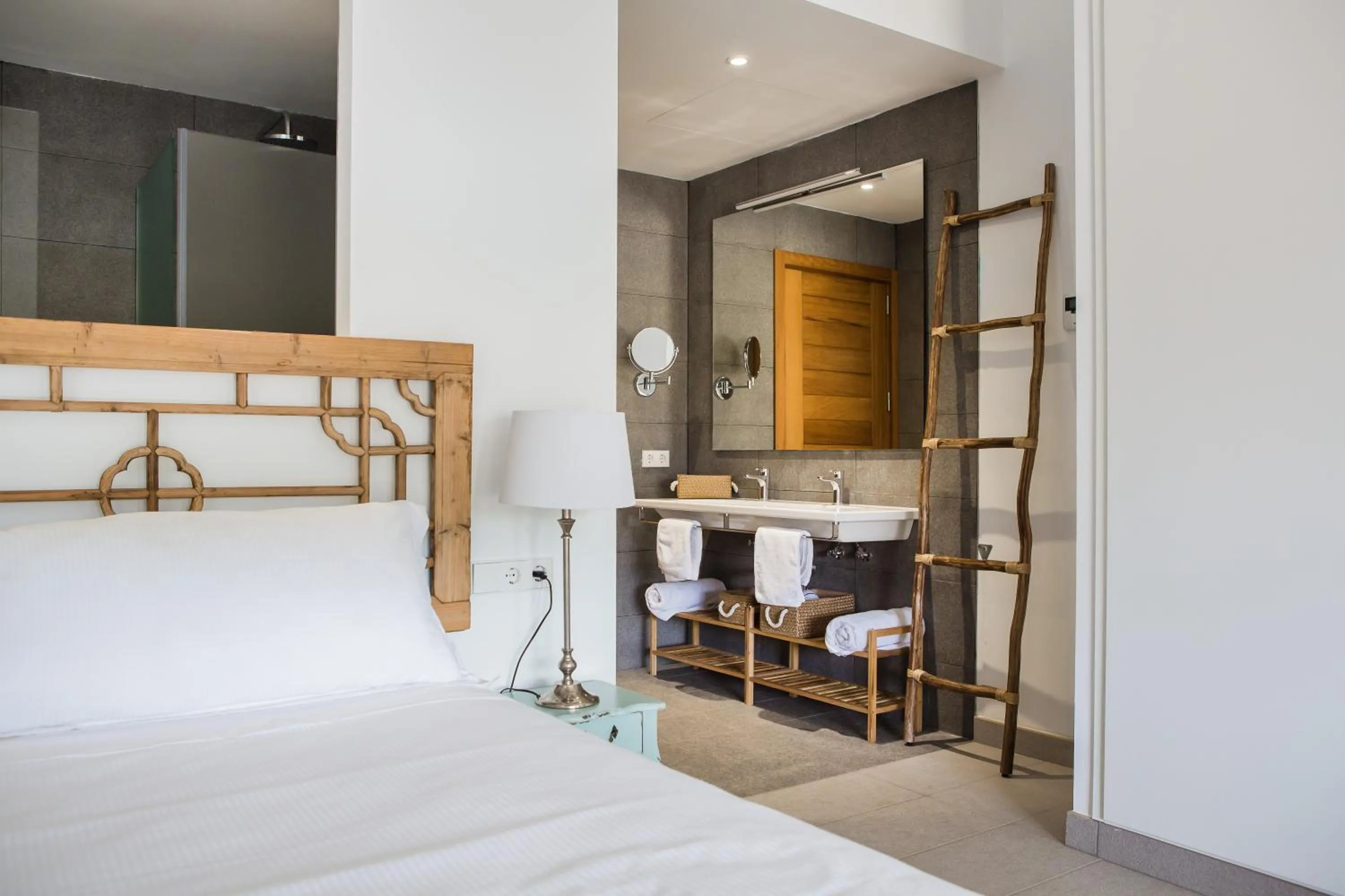 Bed in Agroturismo Ses Vistes