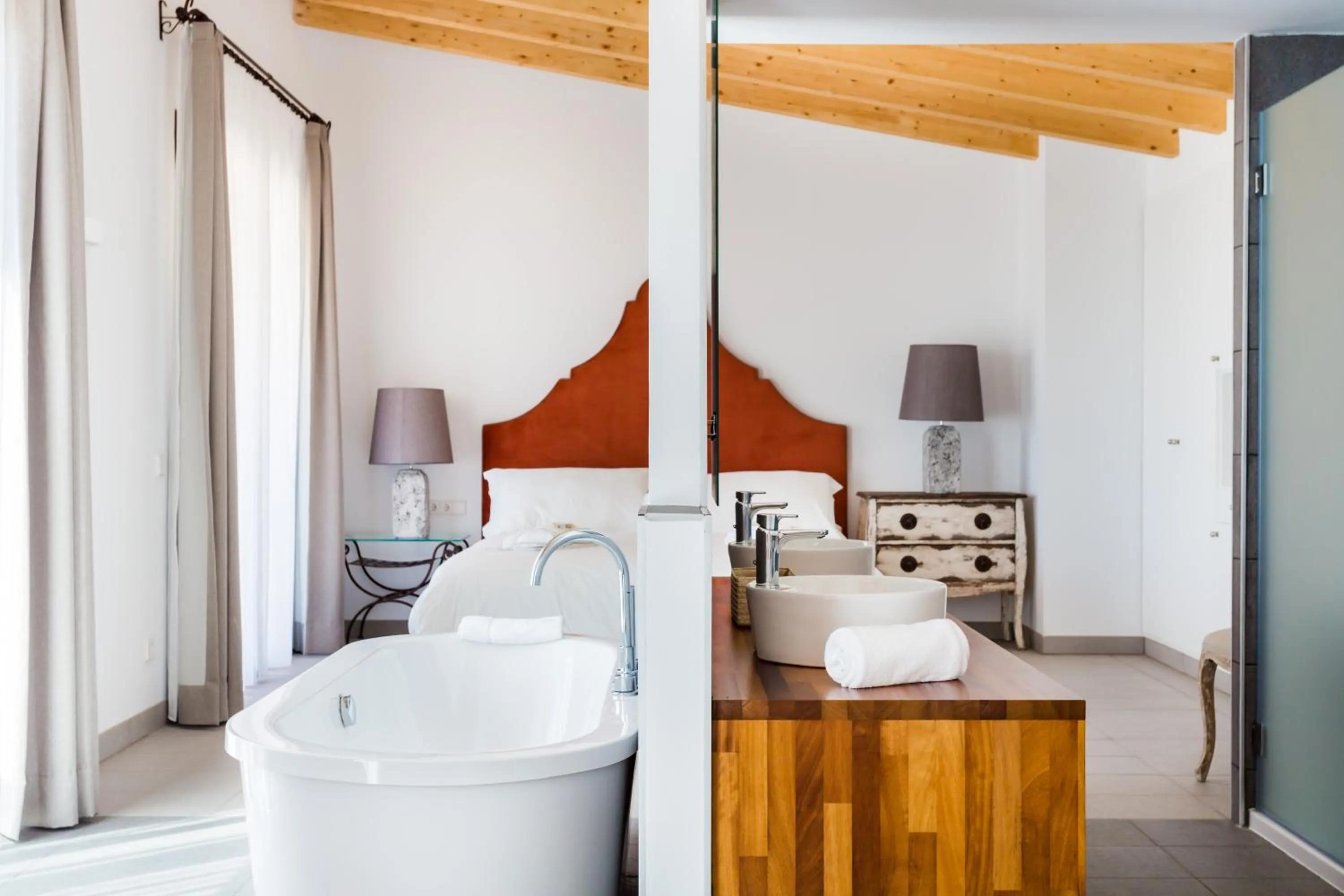 Bed in Agroturismo Ses Vistes