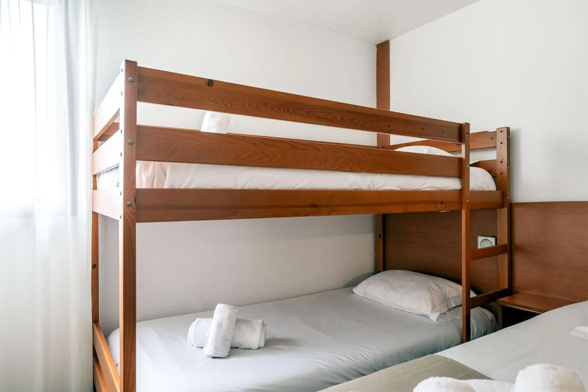 Bed, Bunk Bed in Kyriad Bergerac