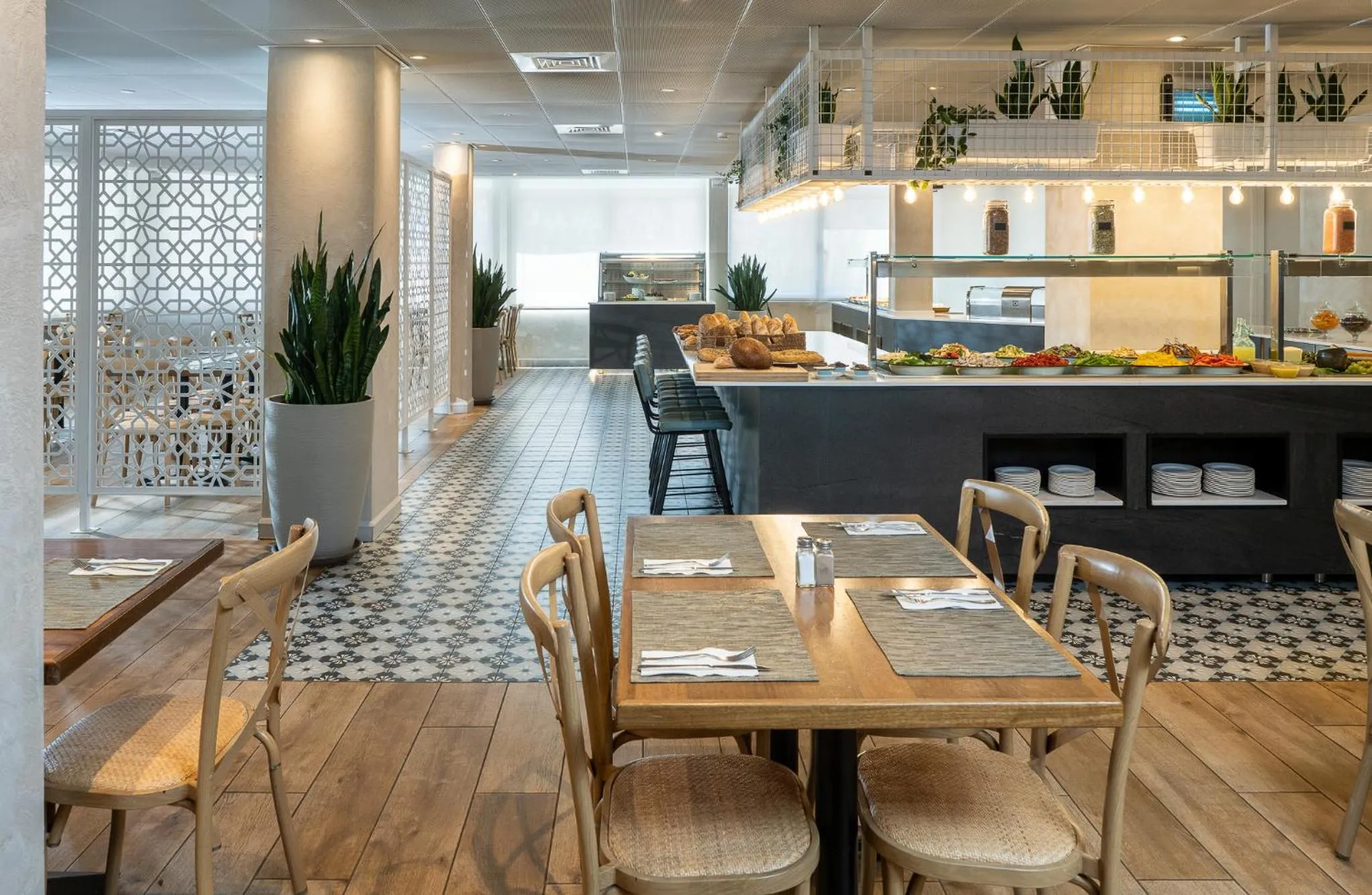 Restaurant/places to eat in Prima Galil Tiberias Hotel