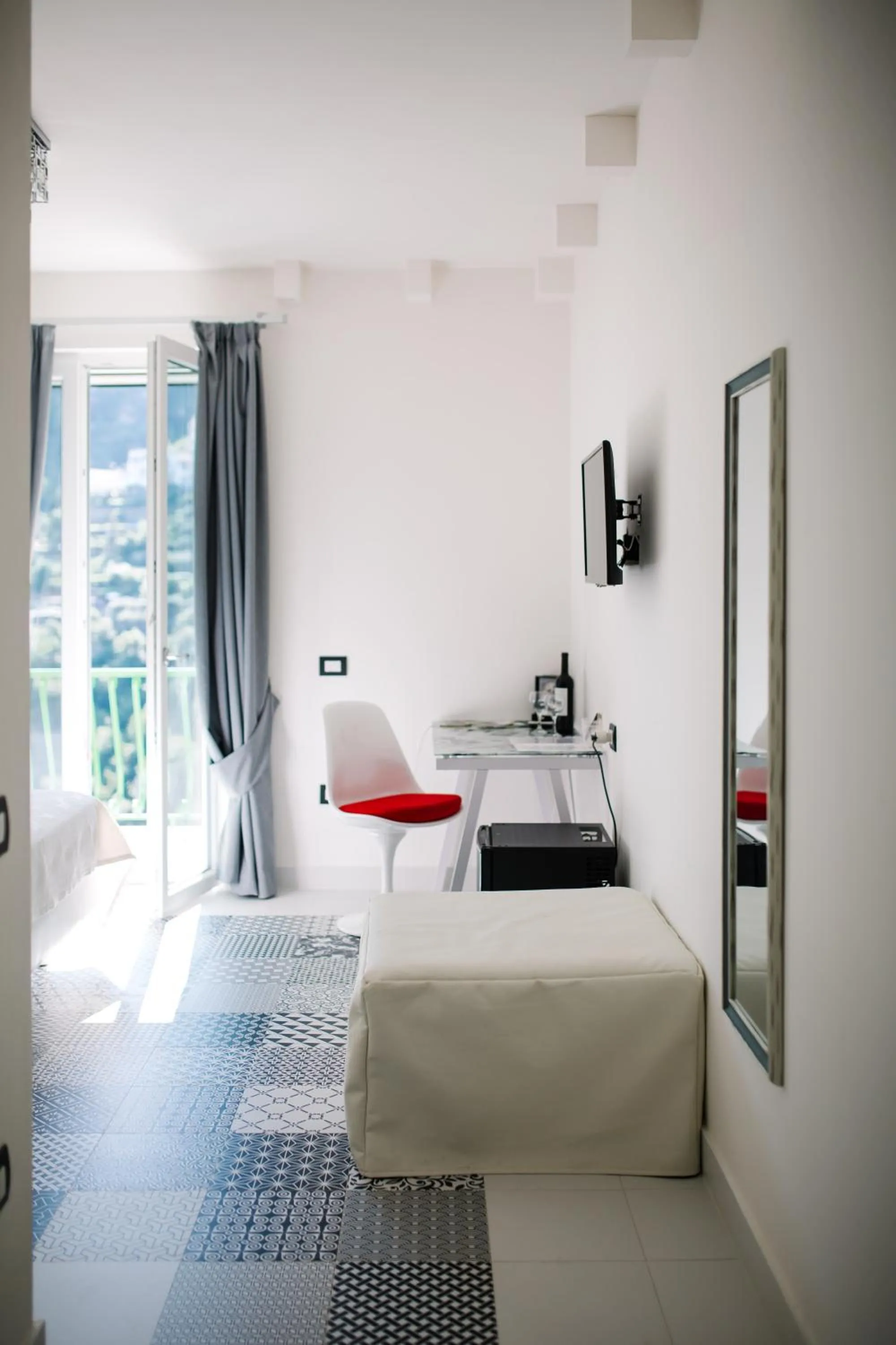 Bedroom, Bed in Rosa e Valentino