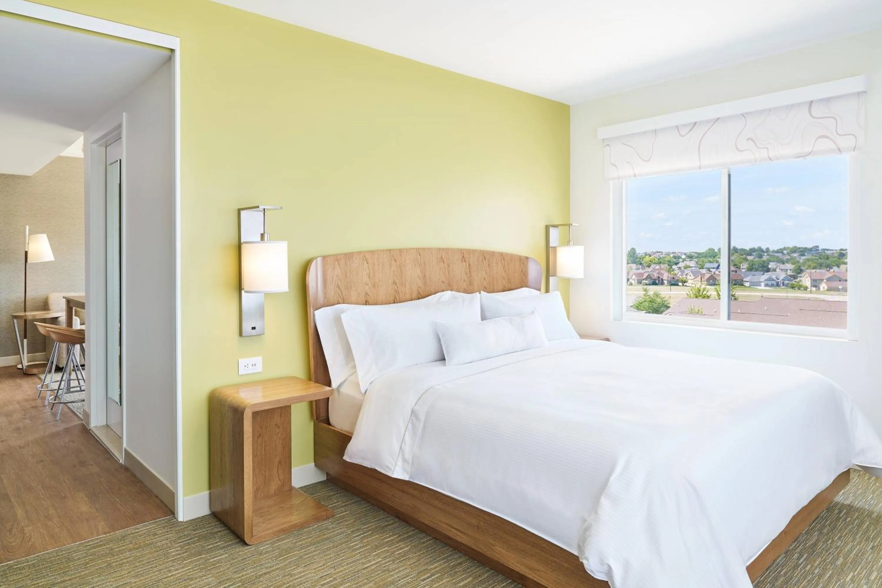 Photo of the whole room in Element West Des Moines