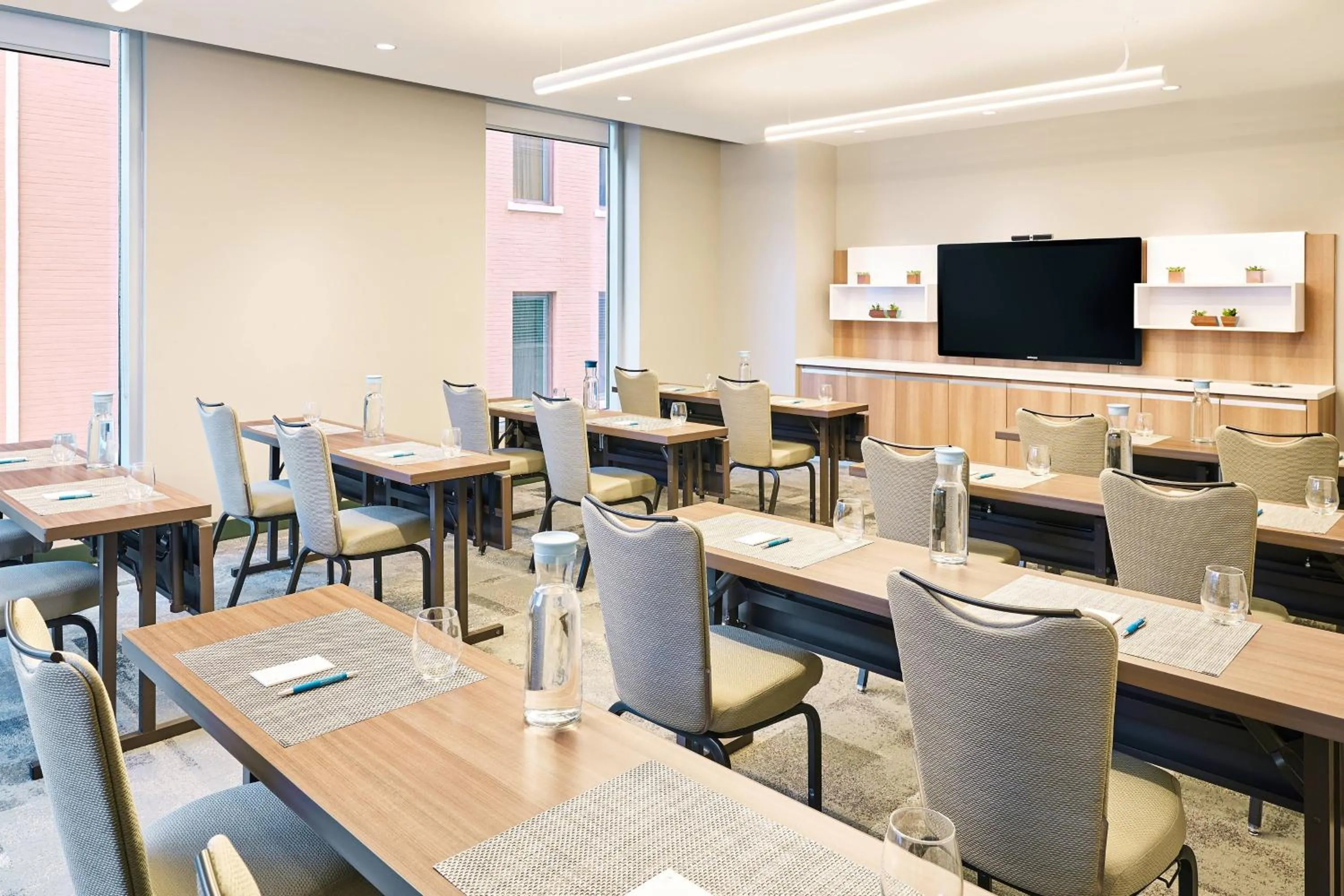 Meeting/conference room in Element Austin Downtown