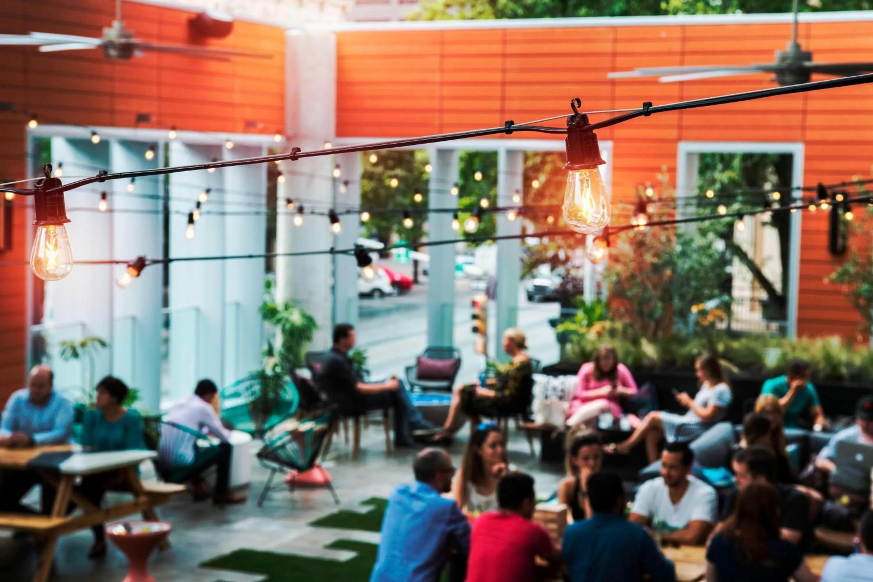 Restaurant/places to eat in Element Austin Downtown