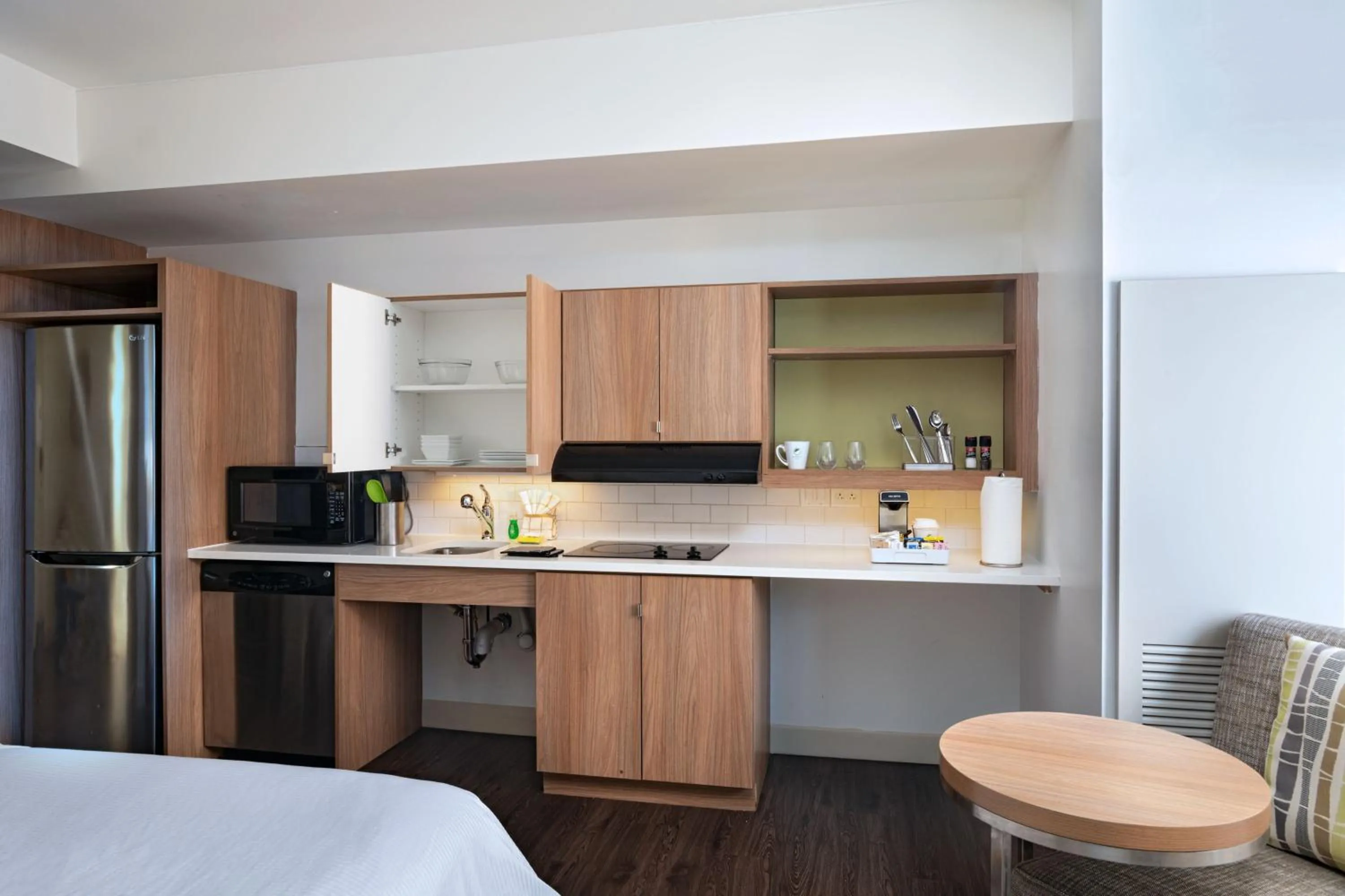 Kitchen or kitchenette in Element Austin Downtown