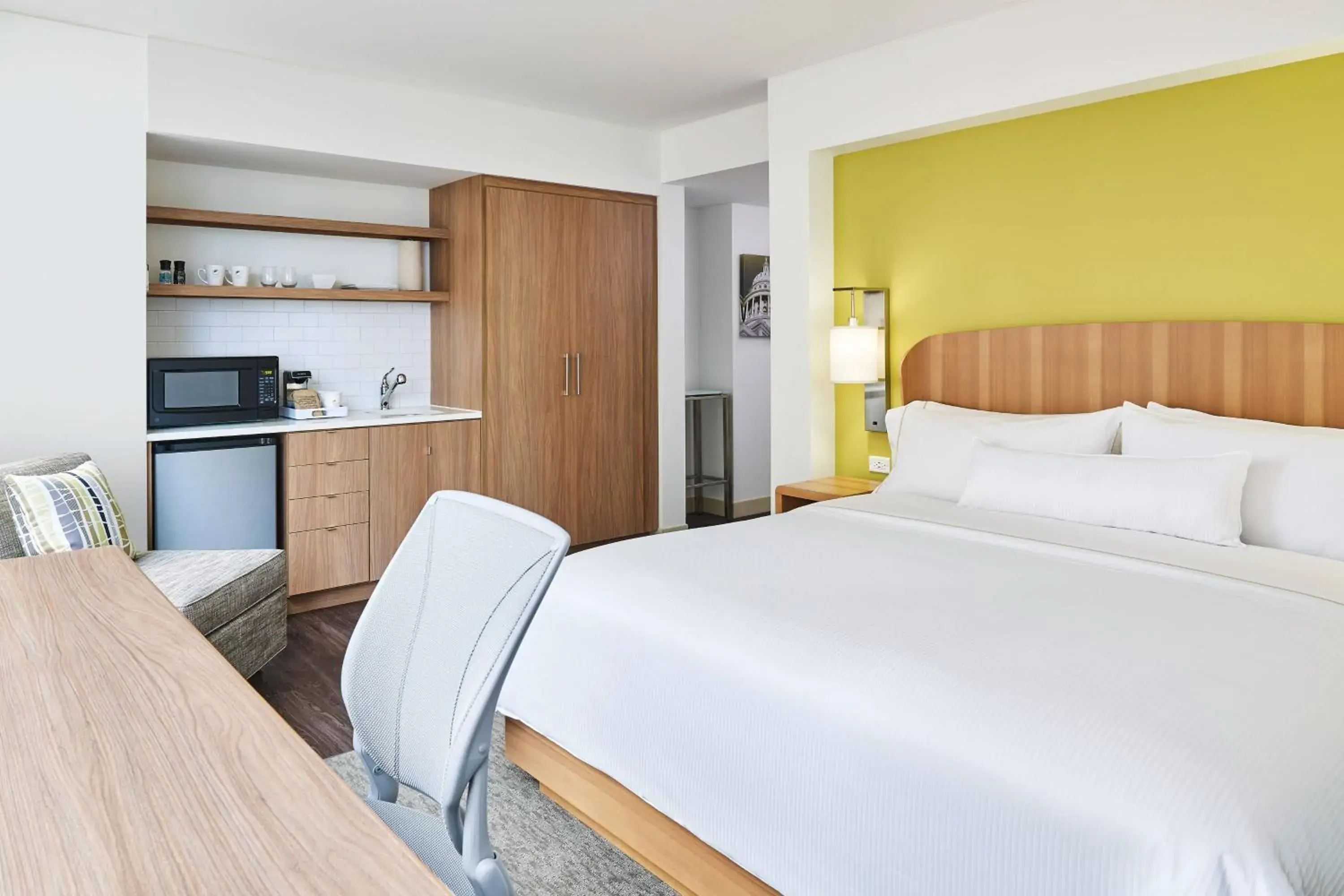 King Room with Adapted Tub - Mobility and Hearing Accessible in Element Austin Downtown King Room with Adapted Tub - Mobility and Hearing Accessible in Element Austin Downtown