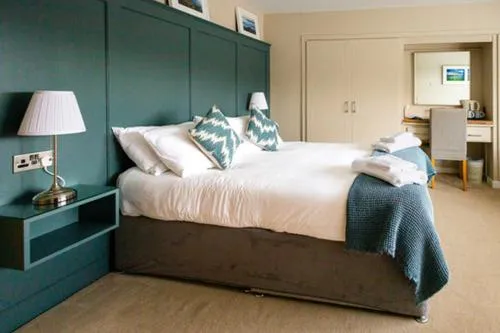 Bed in Summerfield Lodge B&B