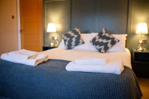 Bed in Summerfield Lodge B&B