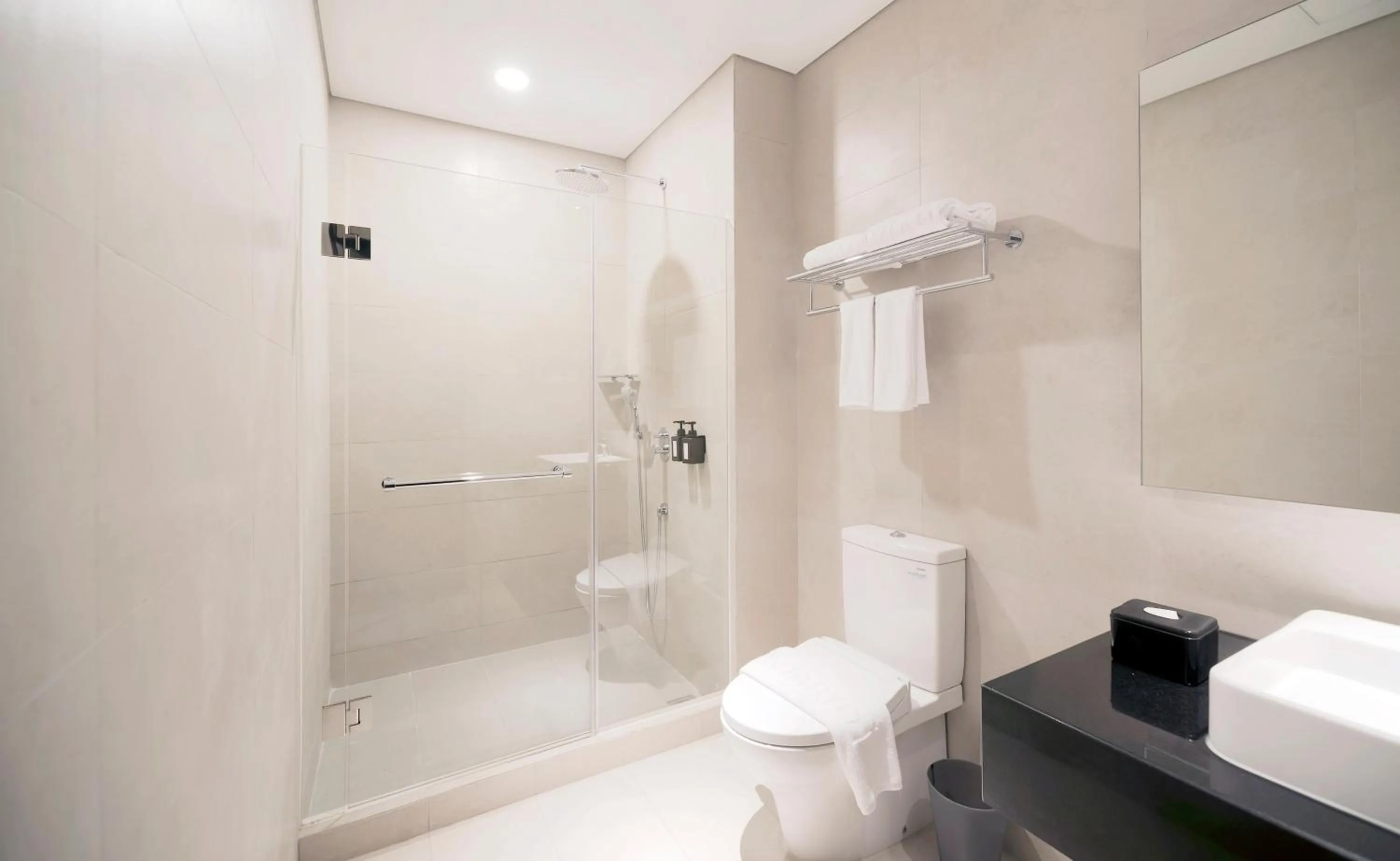 Premiere Flat 2 Bedrooms in Aviary Bintaro