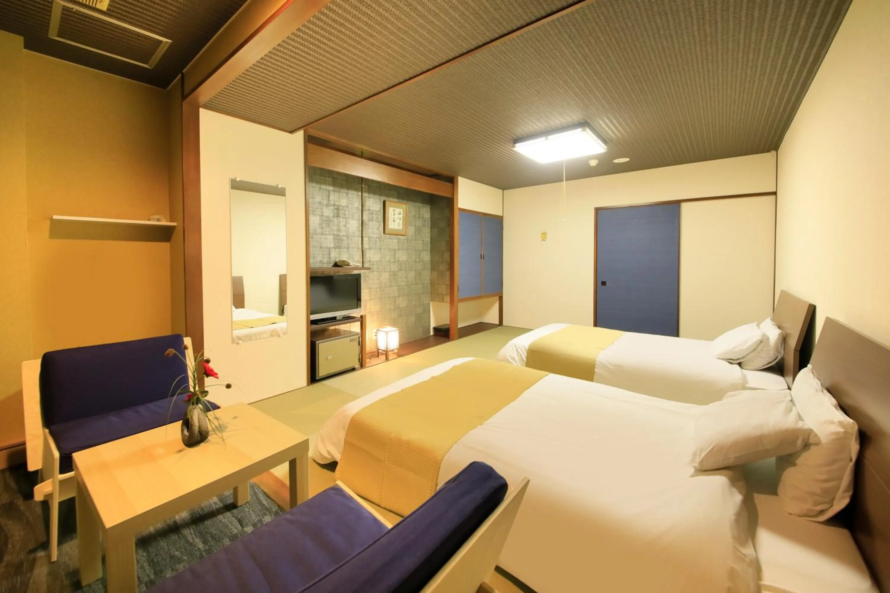 Photo of the whole room, Bed in Yutorelo Toyako