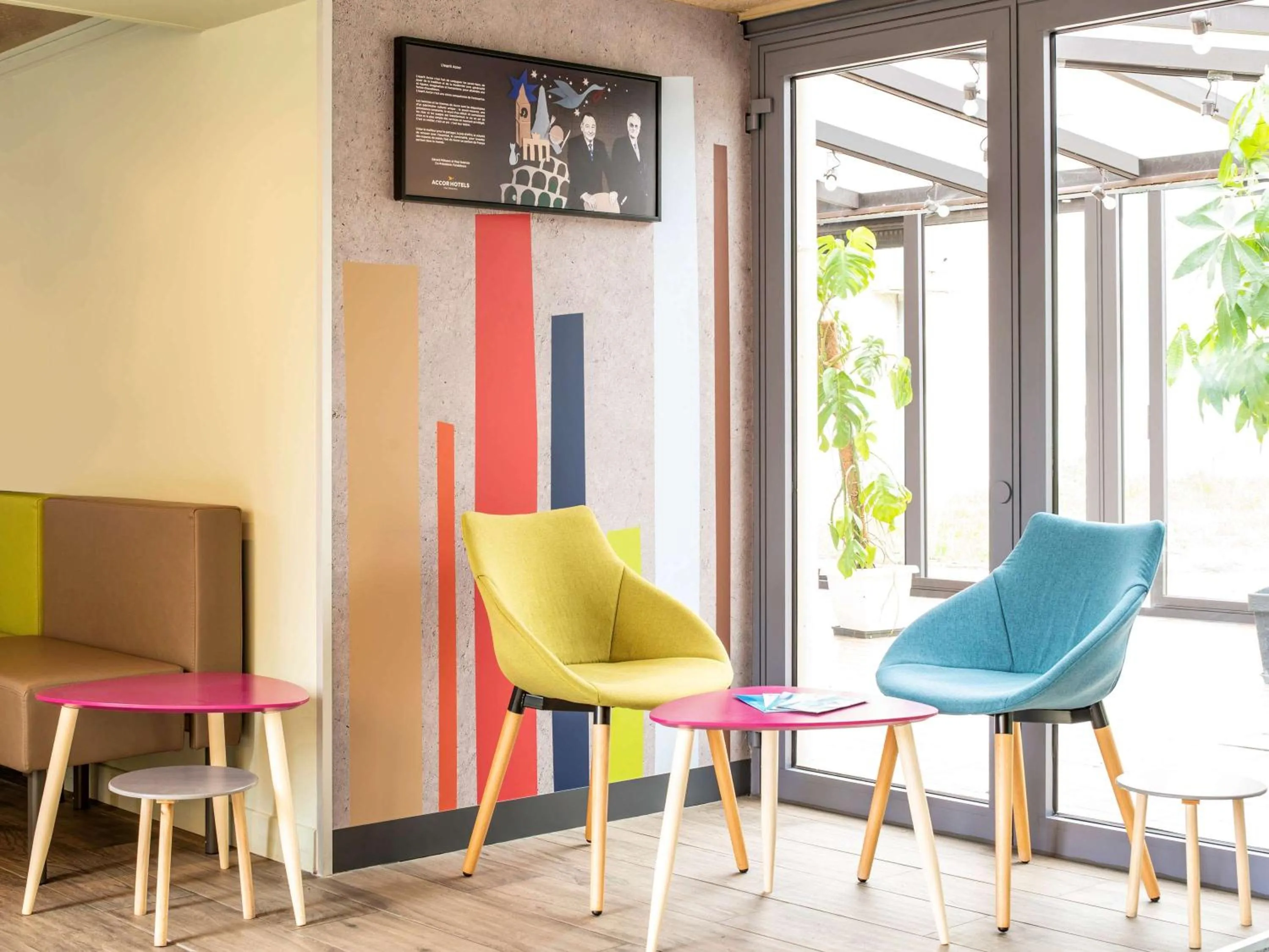 Property building in ibis budget Saint-Ouen-l'Aumône