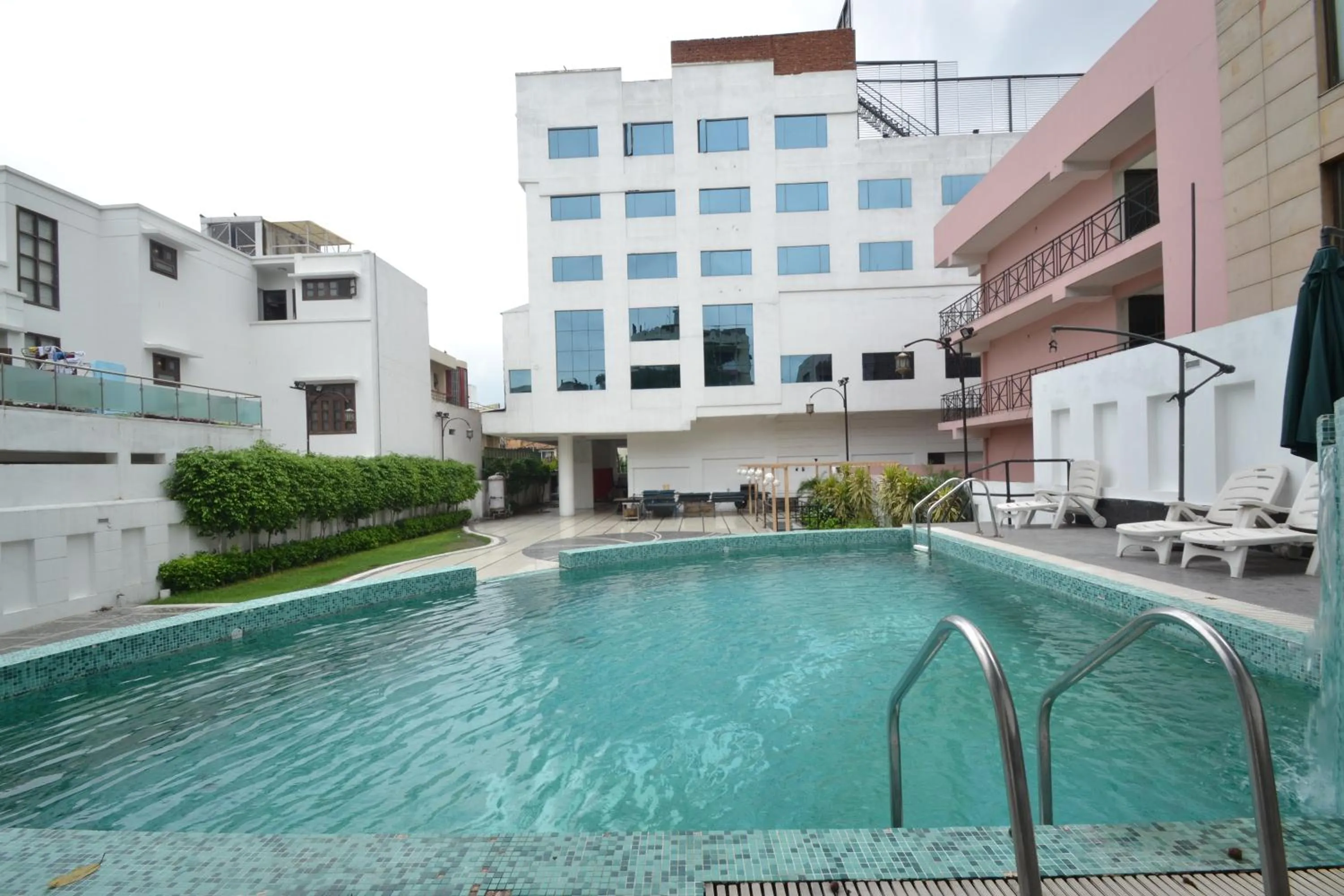 Activities in Hotel Royal Cliff