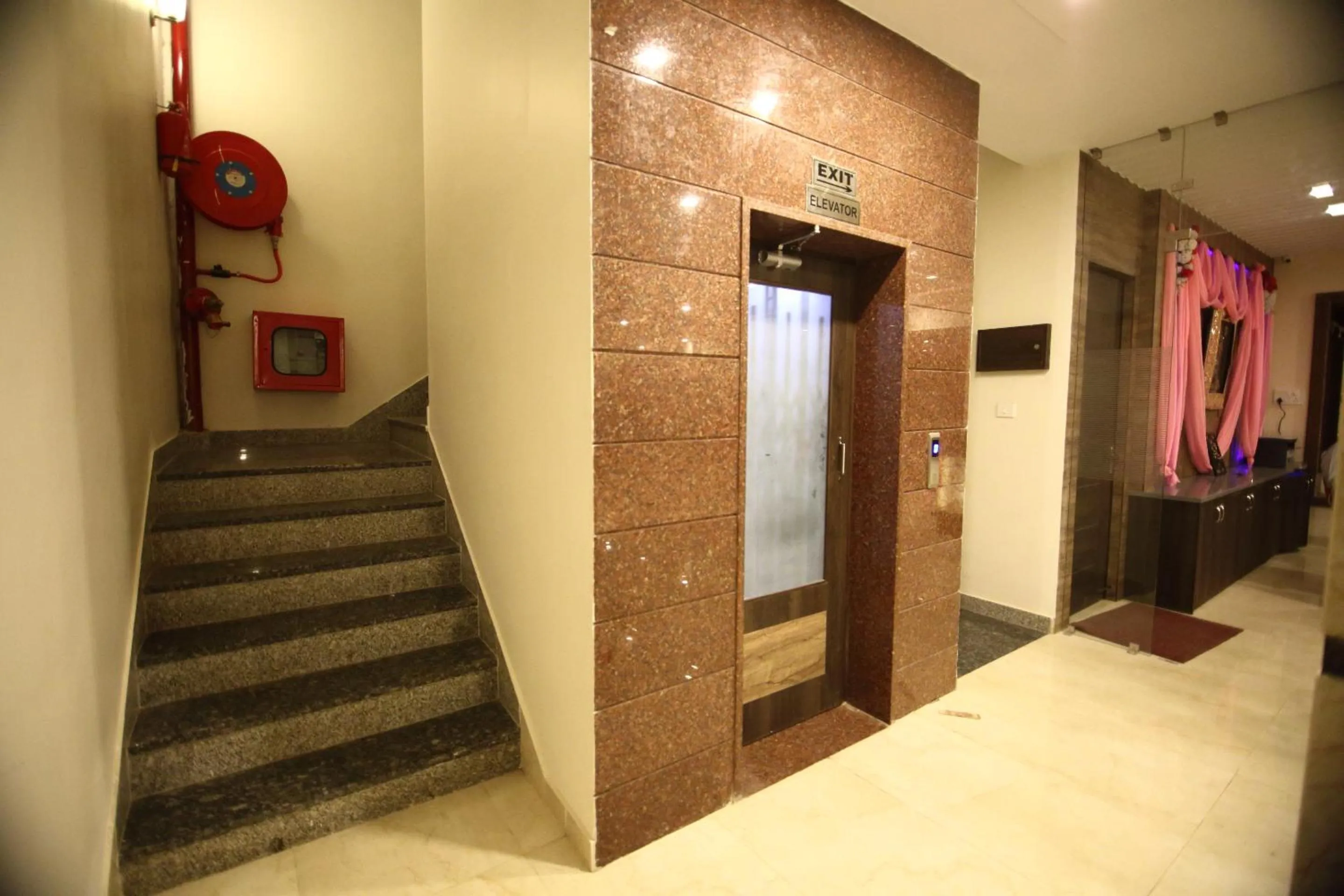 Floor plan in Regal Hotel and restaurant