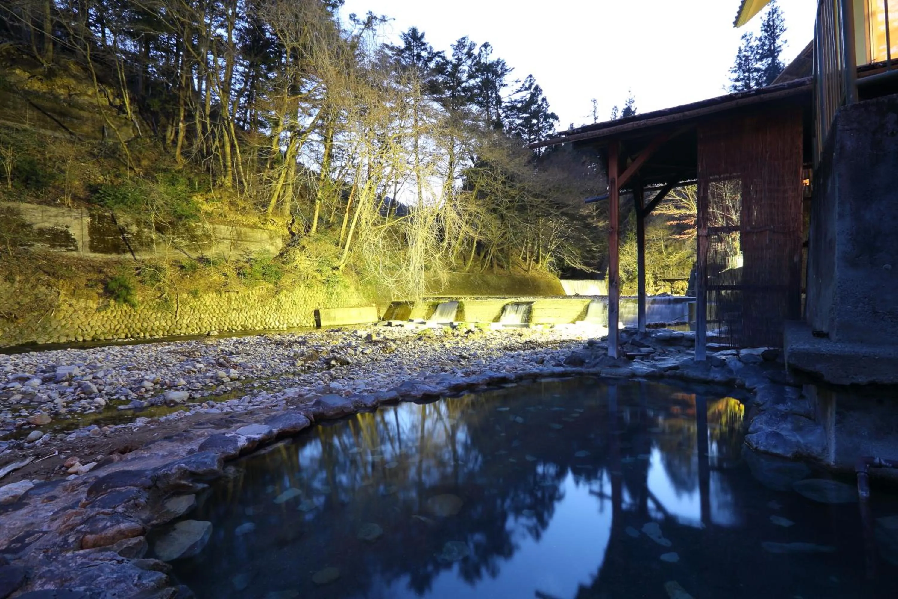 Hot Spring Bath in Shima Tamura