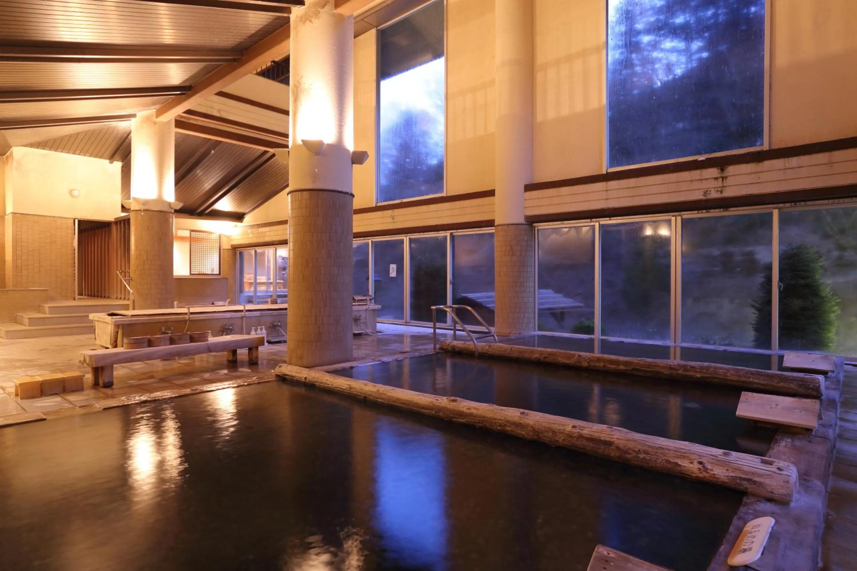 Hot Spring Bath in Shima Tamura