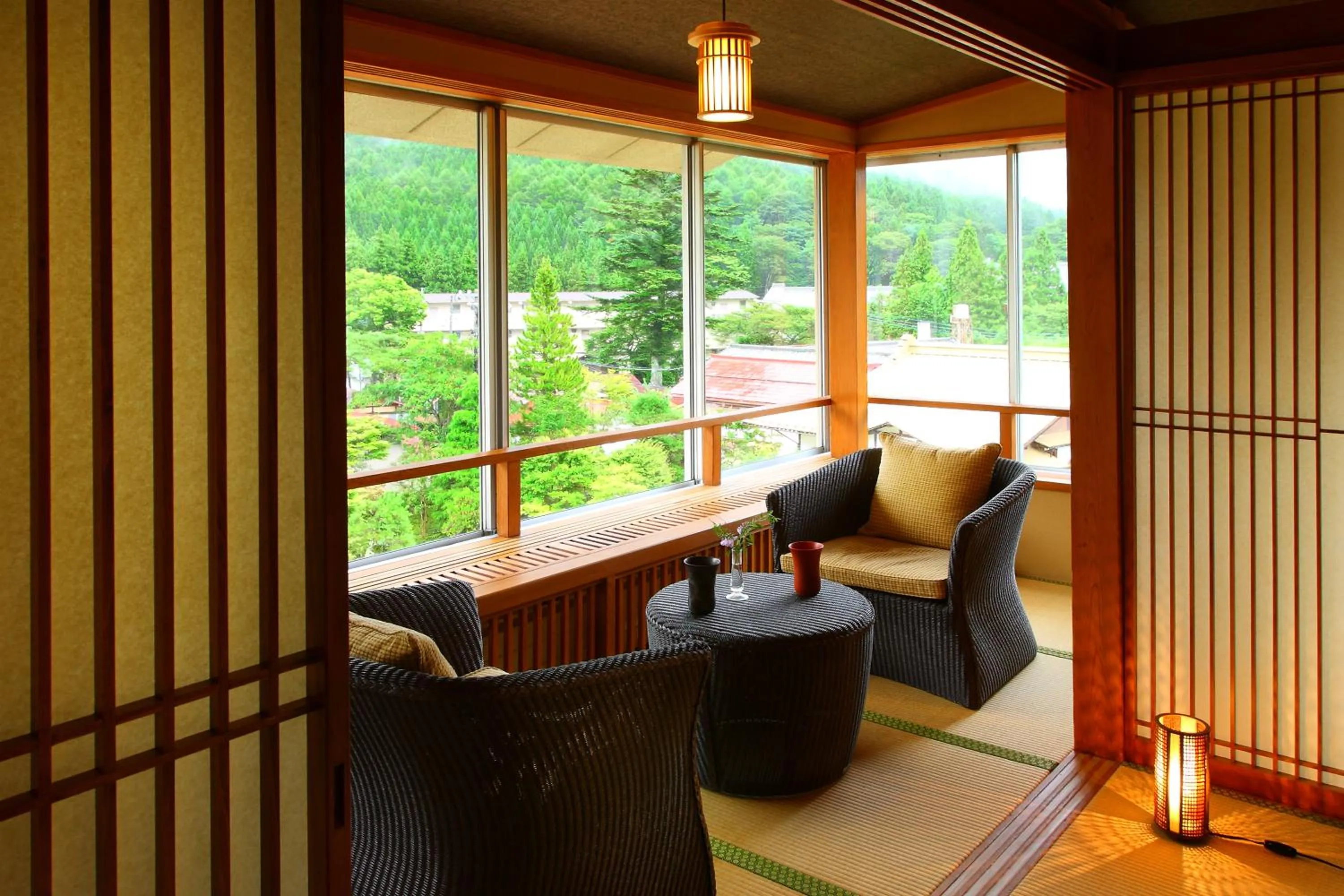 Communal lounge/ TV room in Shima Tamura