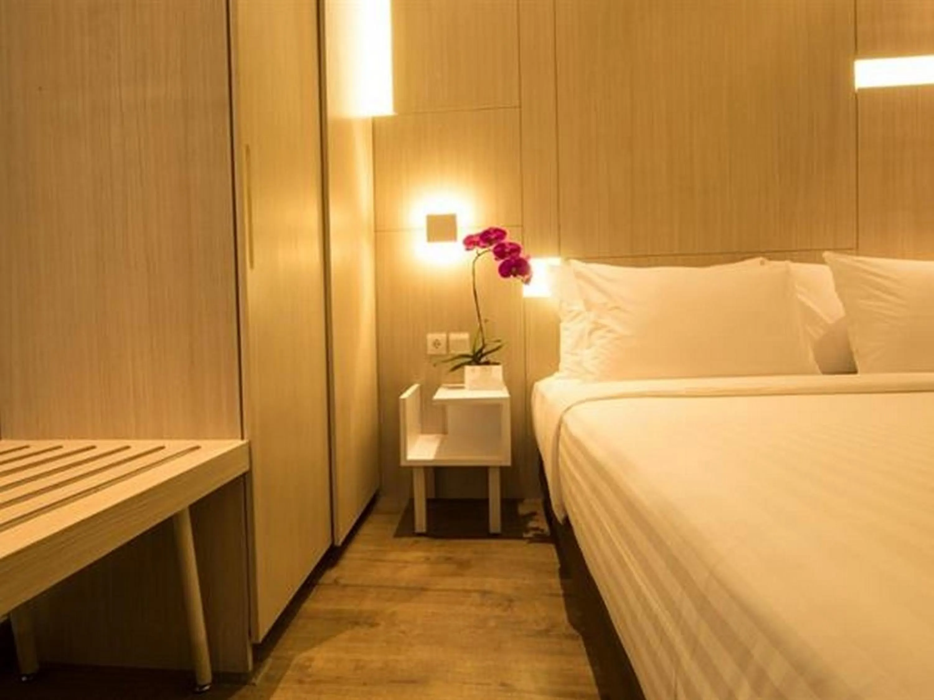 Bed in Swiss-Belinn Cikarang