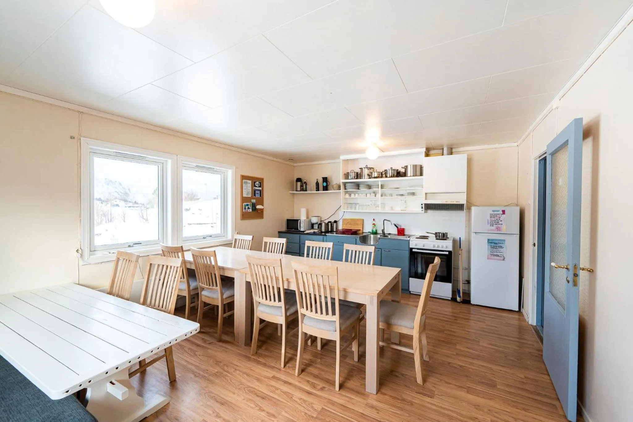 Kitchen or kitchenette in Lydersen Rorbuer Budget Hostel & Private Apartments