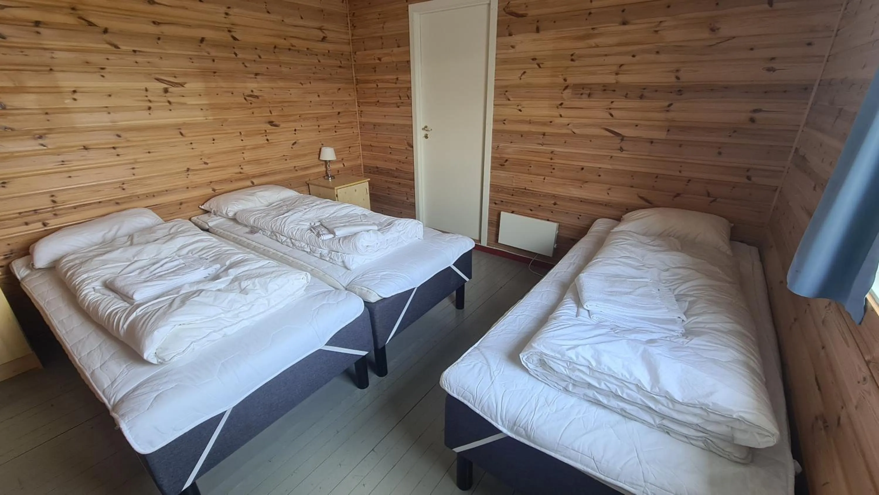 Bedroom, Bed in Lydersen Rorbuer Budget Hostel & Private Apartments