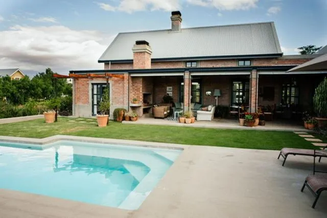 Vineyard Views Country House