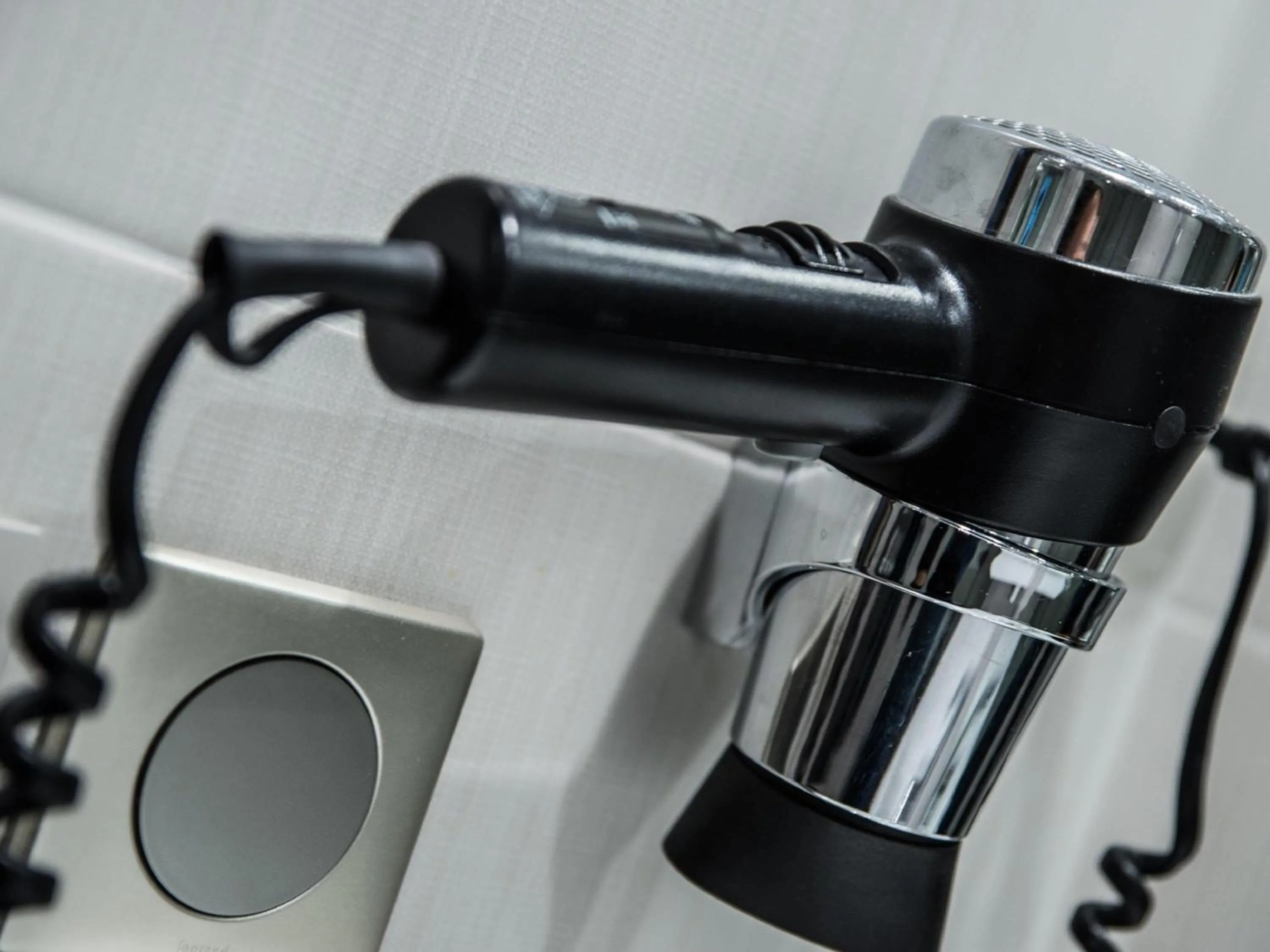 Bedroom in Mercure Dinan Port Le Jerzual