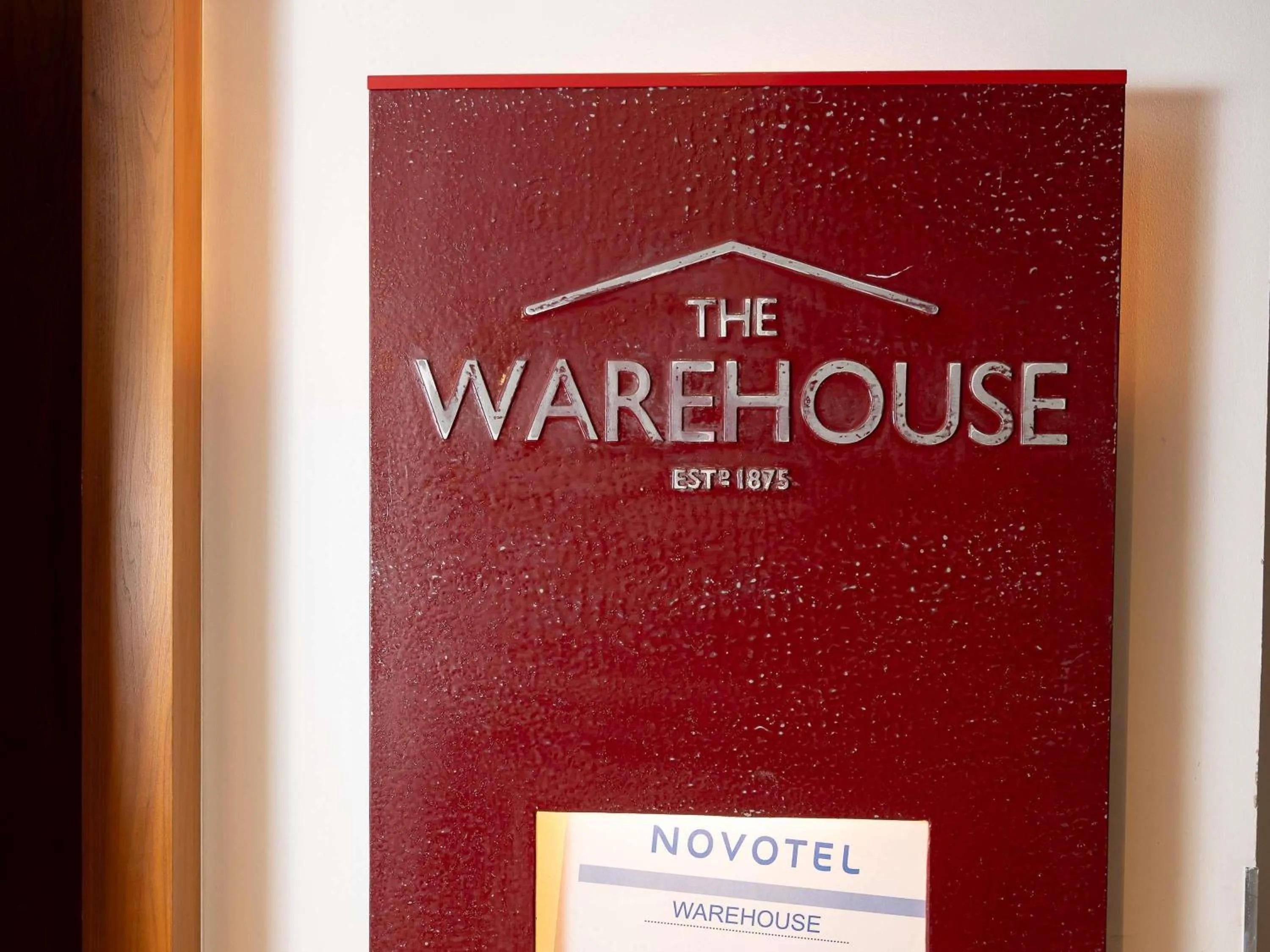 Meeting/conference room in Novotel Cardiff Centre