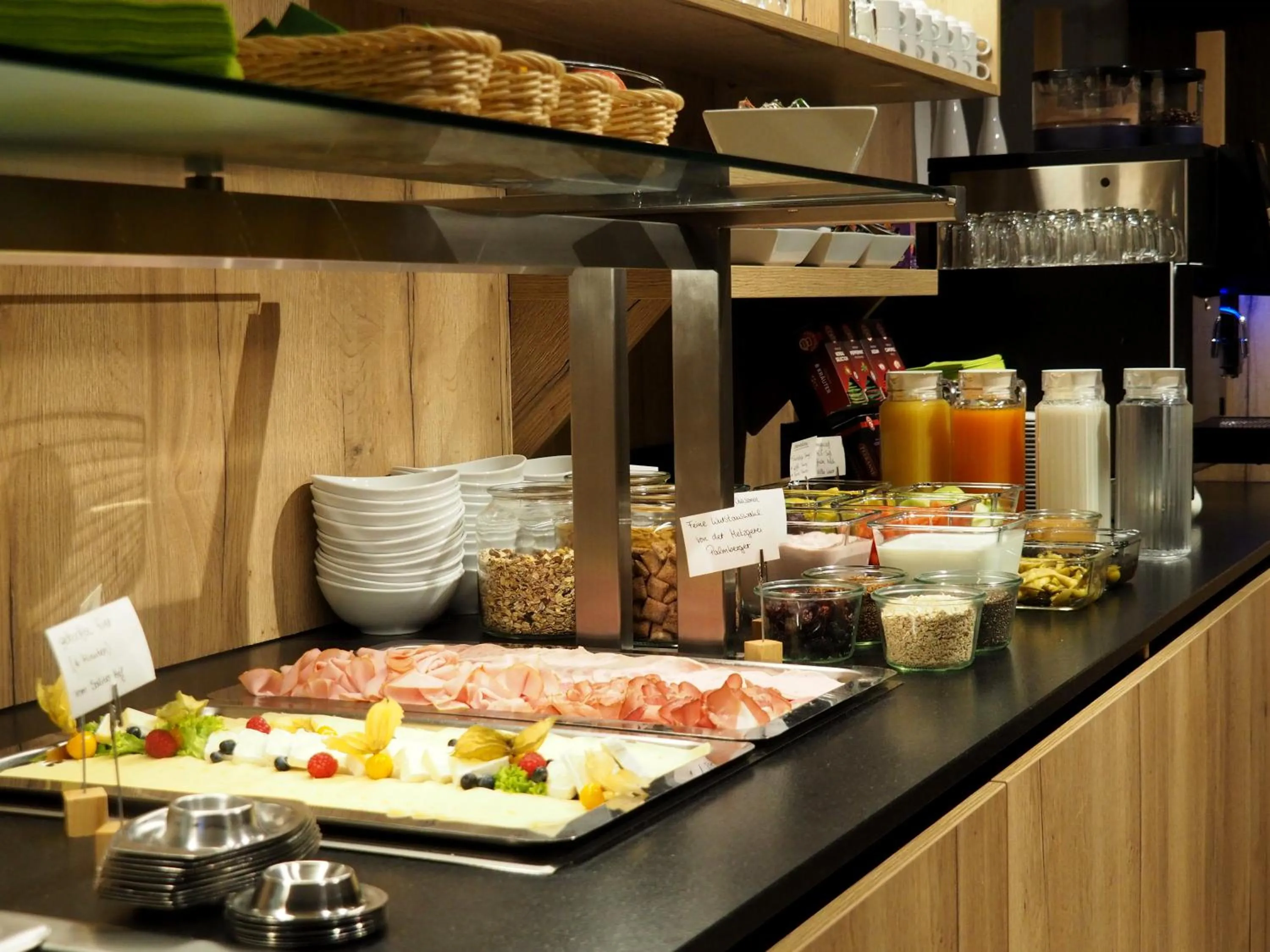 Breakfast in Gasthof Hotel Esterer