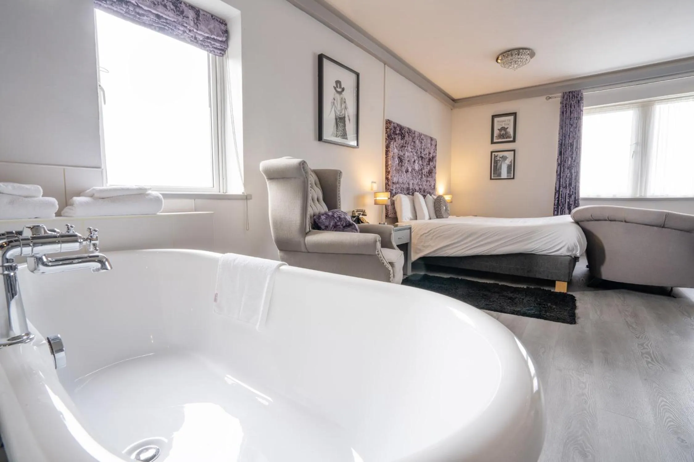 Bedroom, Bed in Rendezvous At Skipton