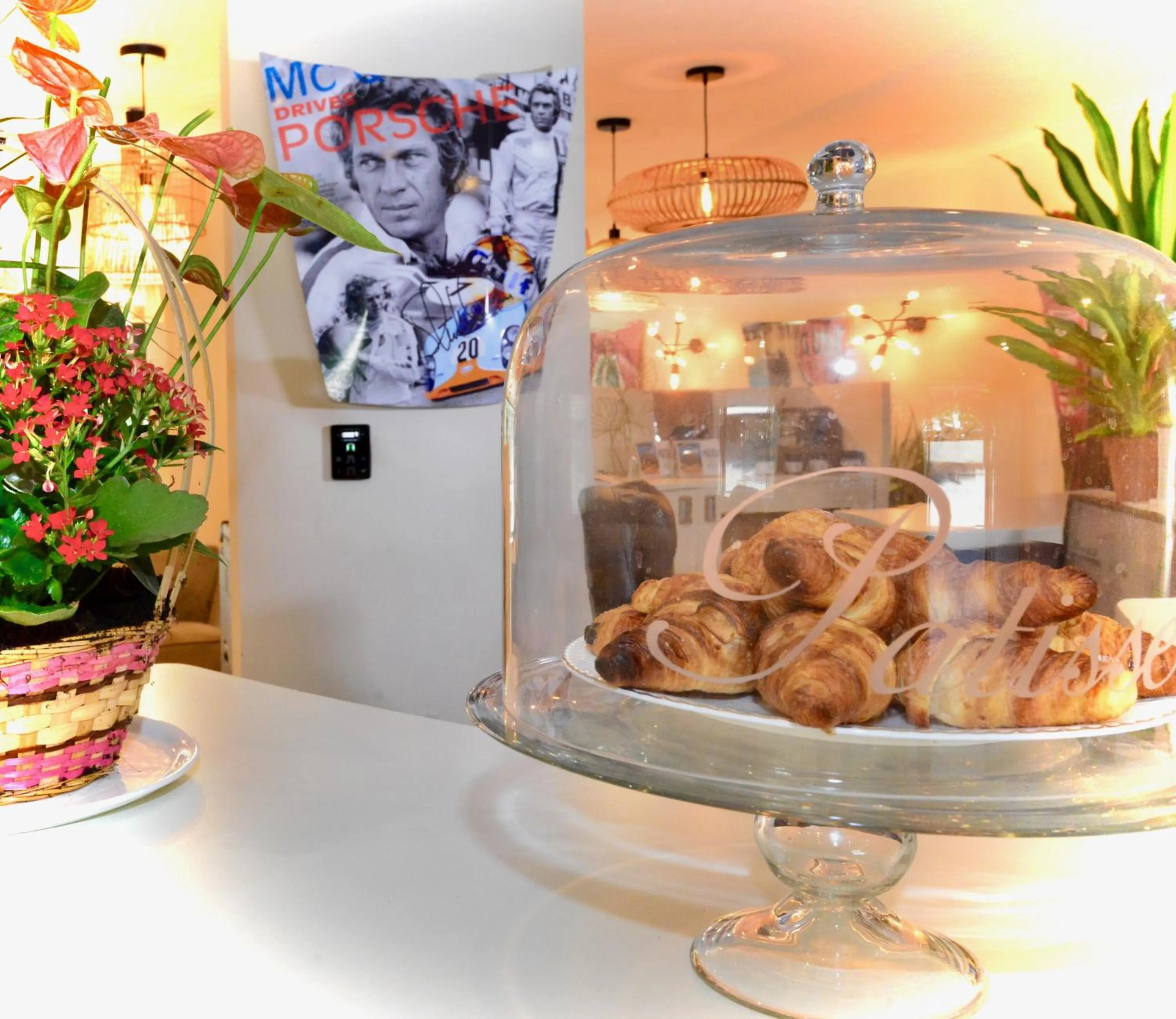 Breakfast in Best Western Gemenos Villa Florette