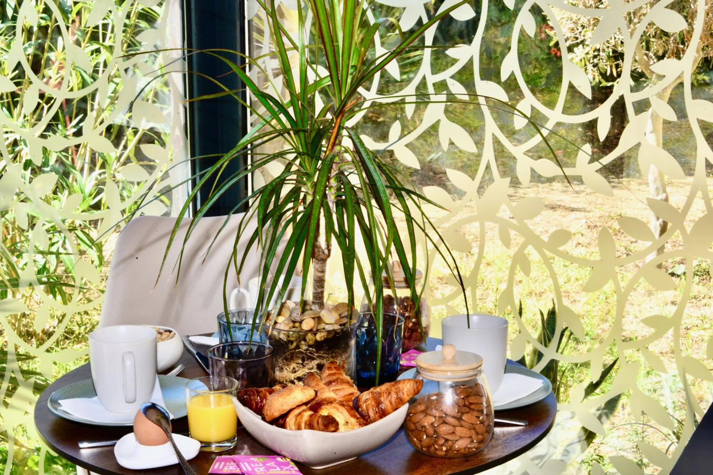 Breakfast in Best Western Gemenos Villa Florette