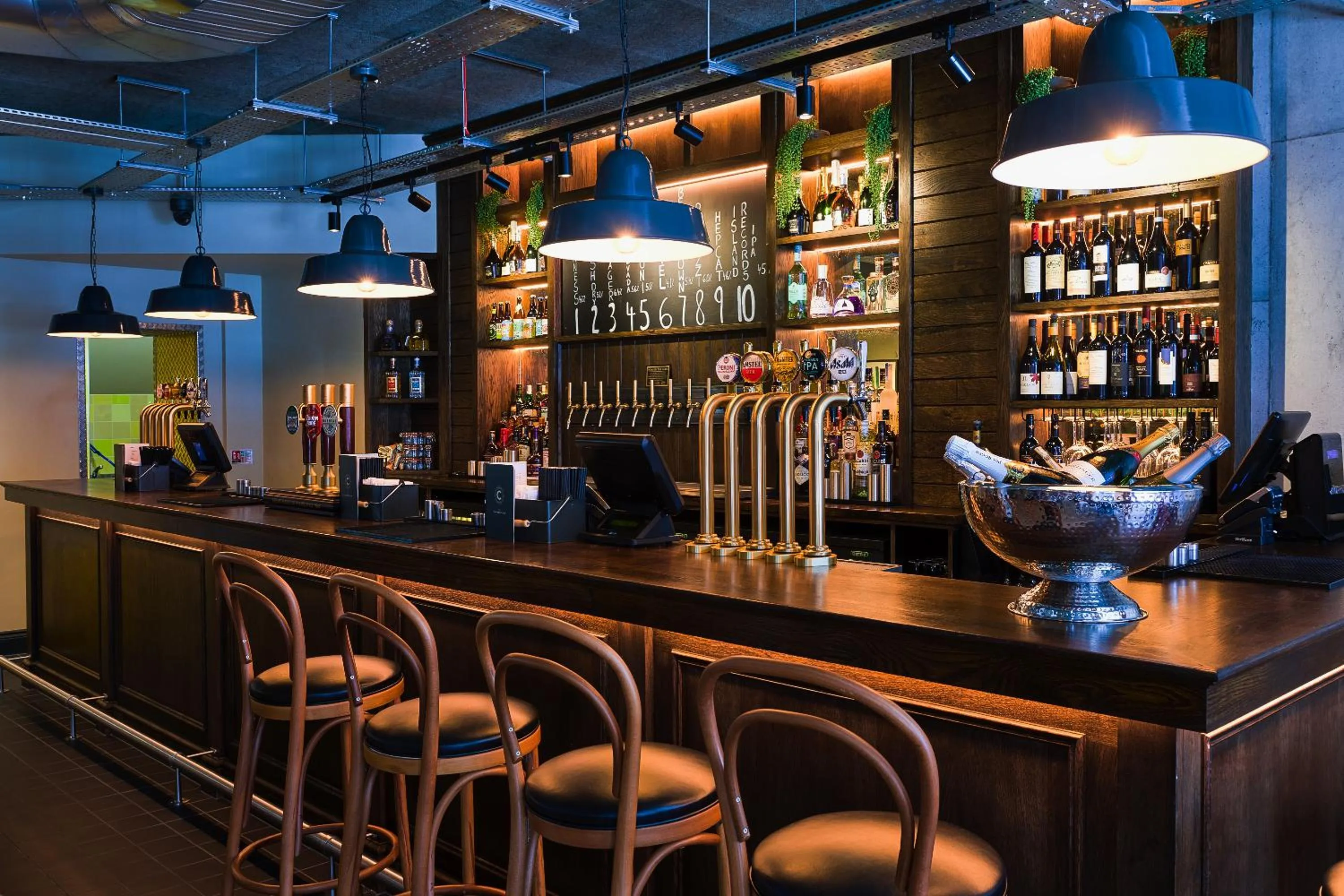 Lounge or bar in The Chamberlain