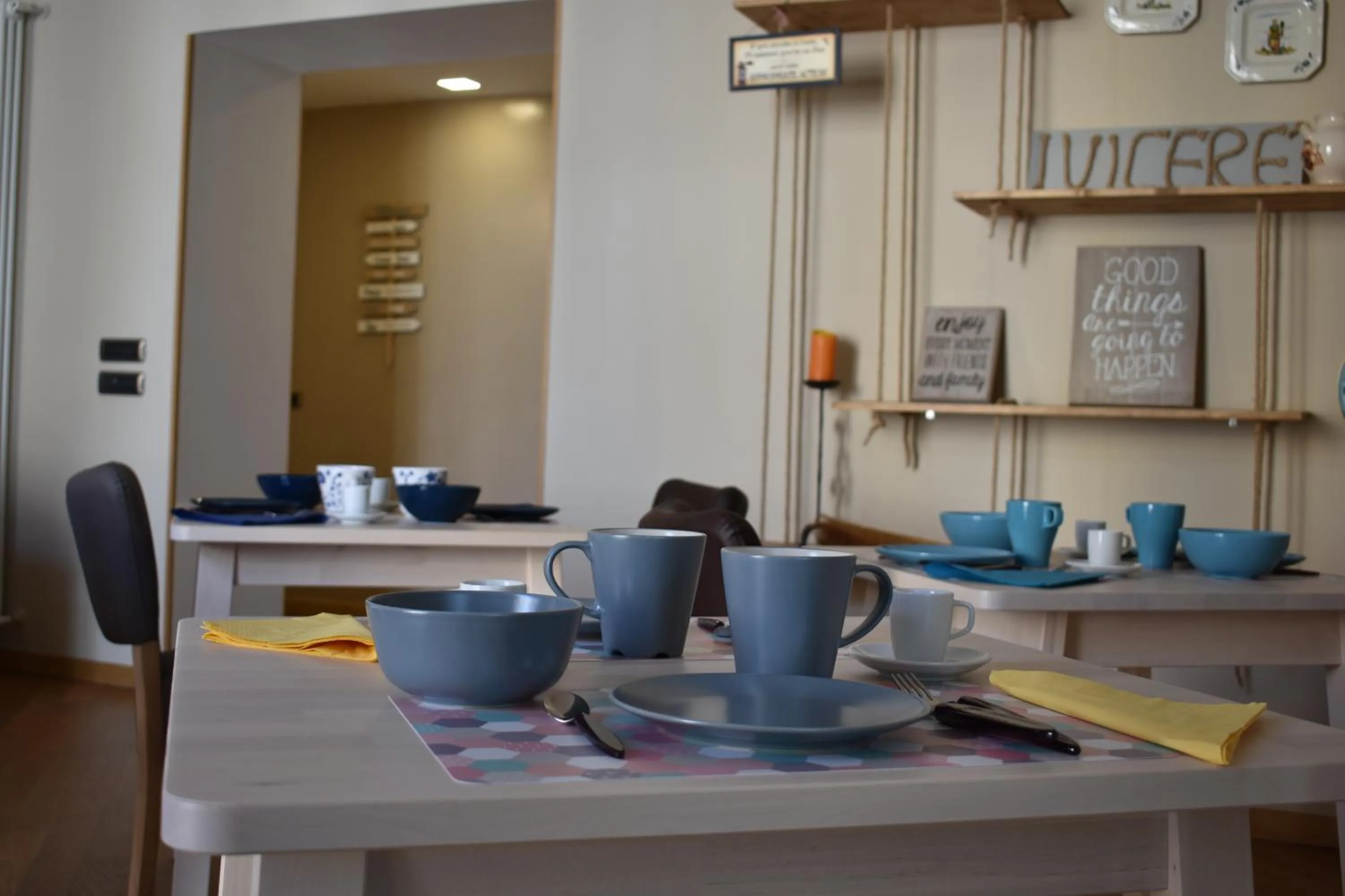 Communal lounge/ TV room in I Vicerè B&B Deluxe