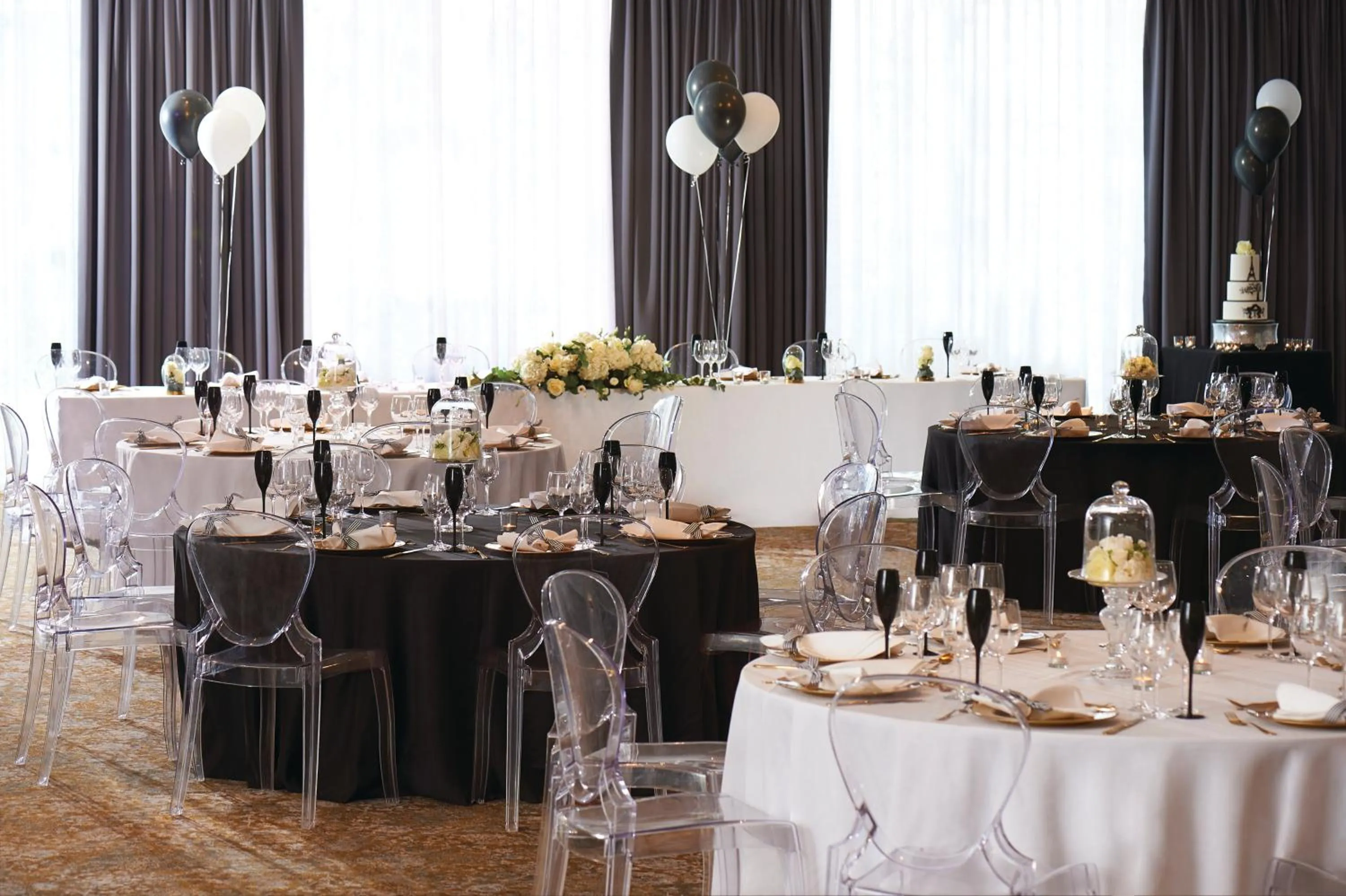 Meeting/conference room in Kimpton Charlotte Square by IHG