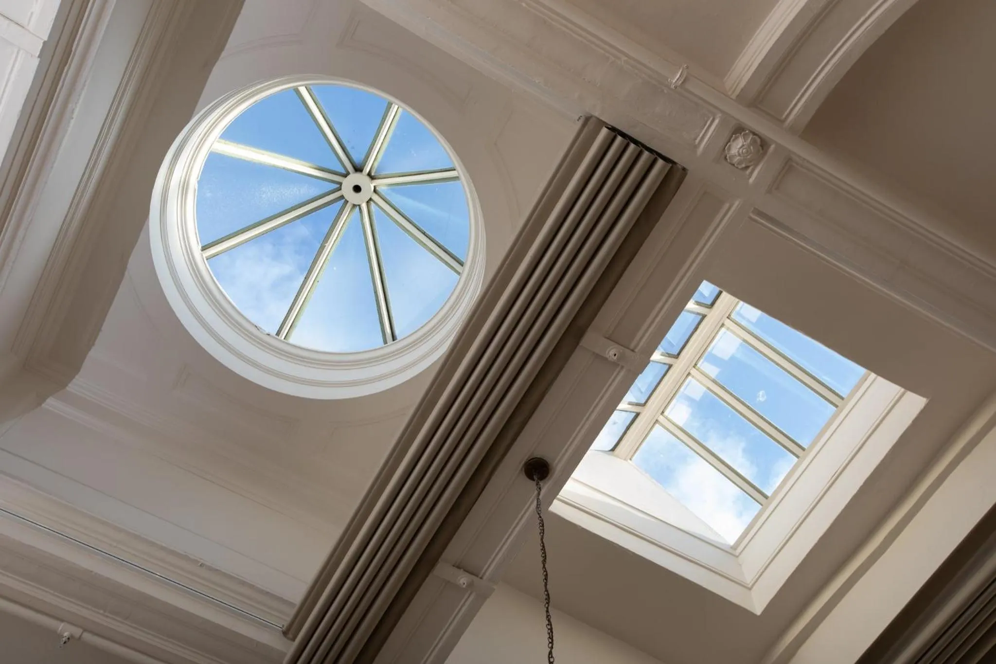 Photo of the whole room in Kimpton Charlotte Square by IHG