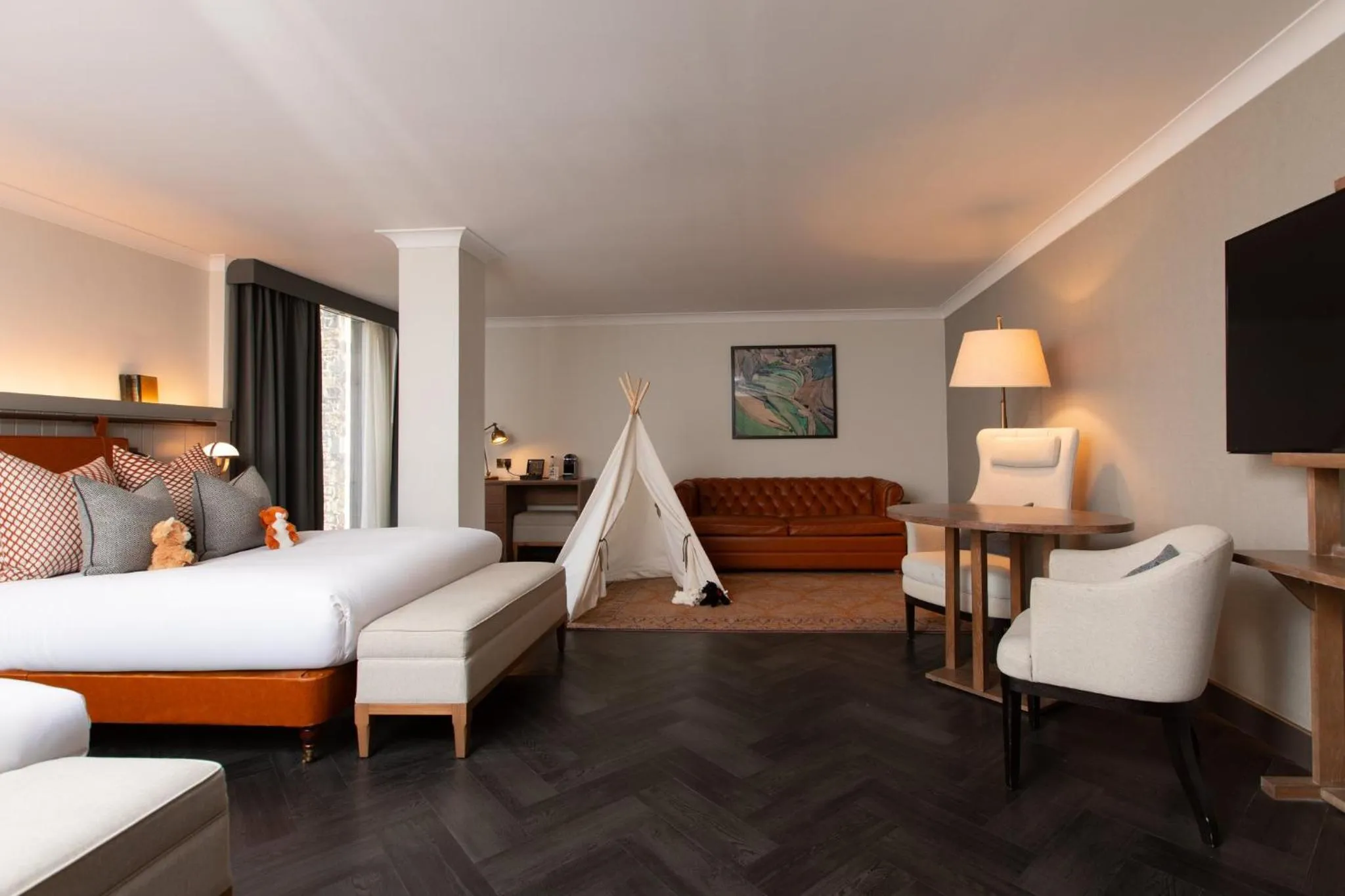 Photo of the whole room, Bed in Kimpton Charlotte Square by IHG