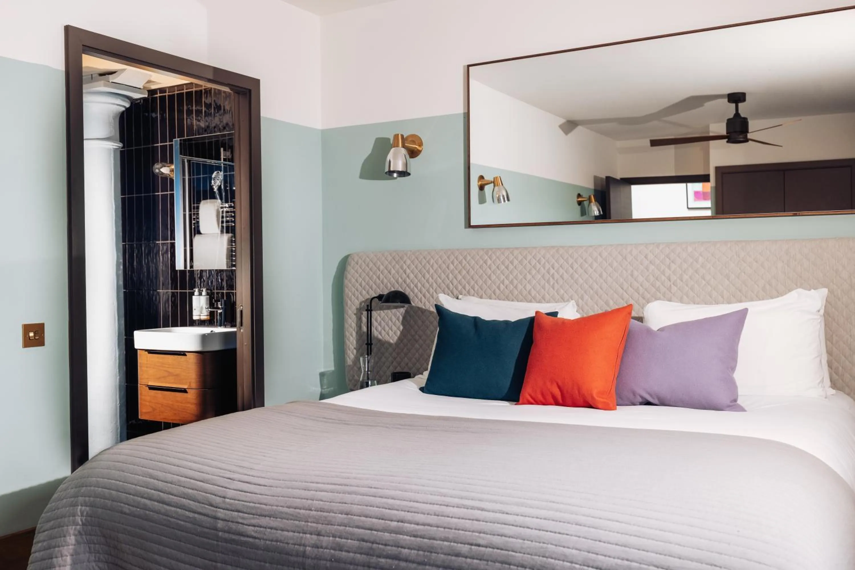 Bed in Native Manchester