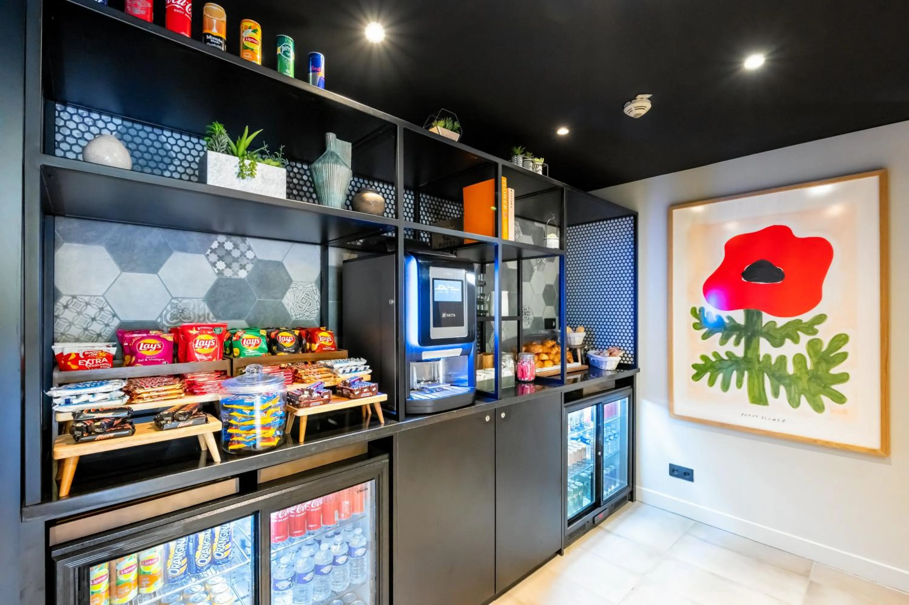 Coffee/tea facilities in Staycity Aparthotels Paris Gare de l'Est