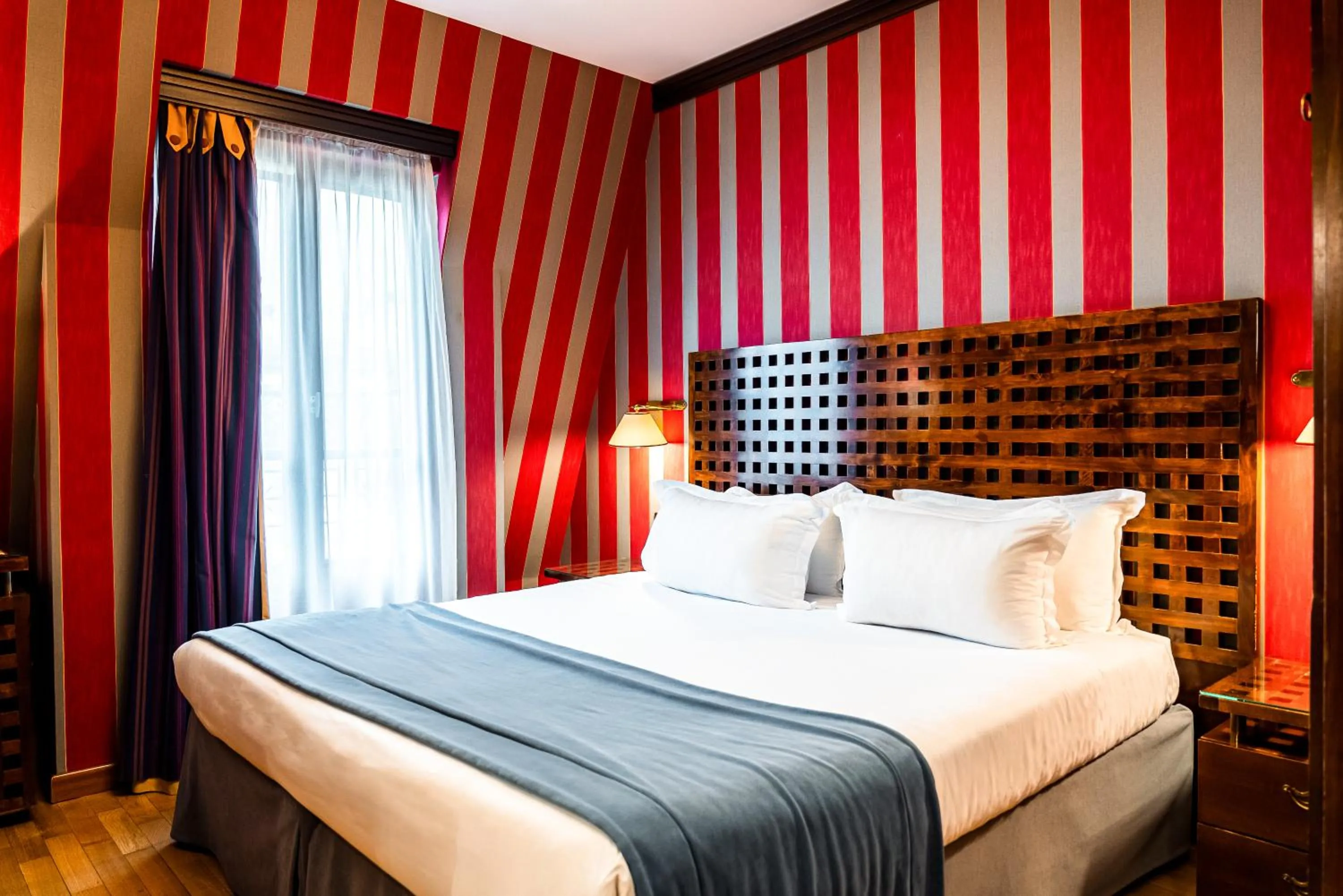 Bed in Villa Panthéon