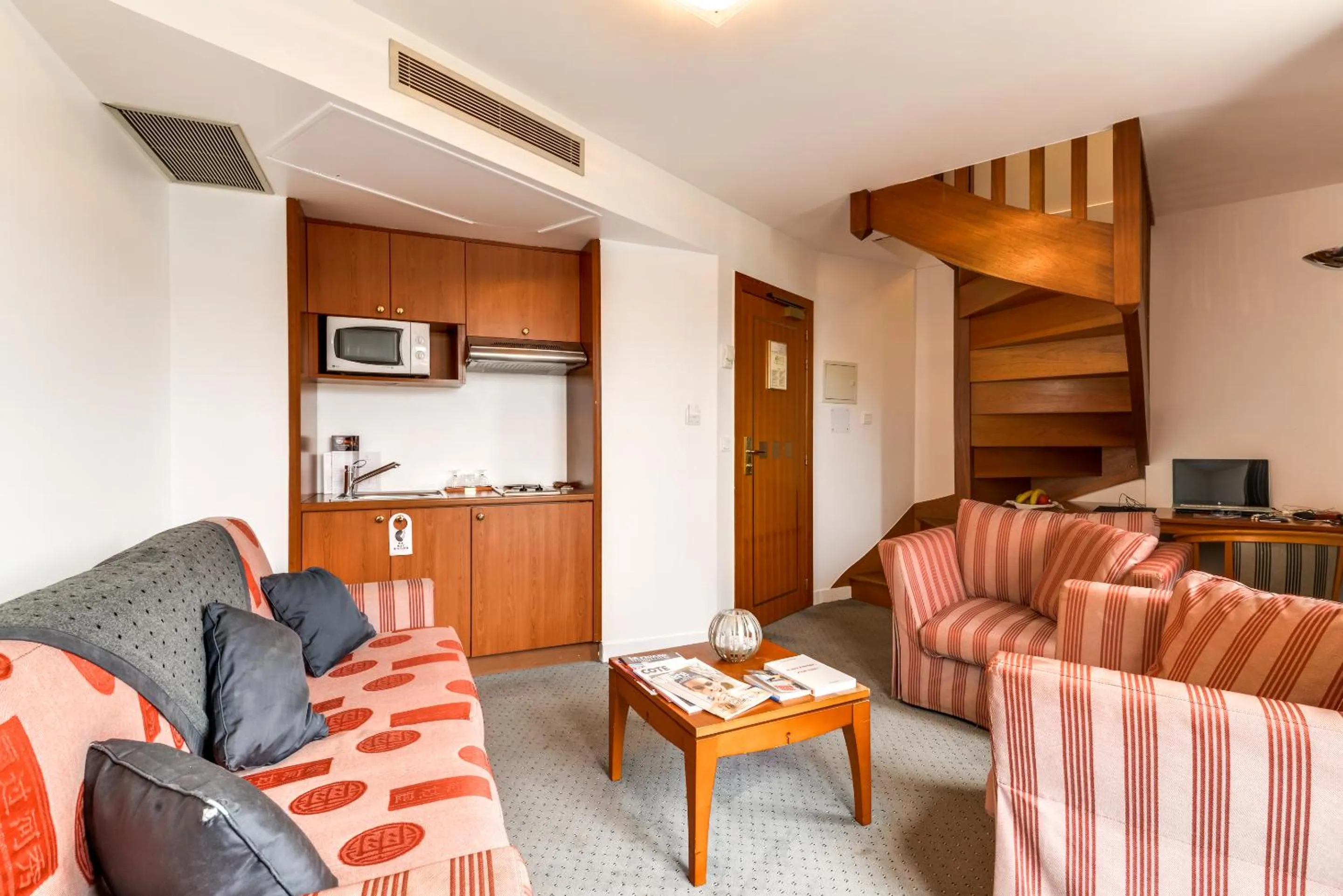 Kitchen or kitchenette in Villa Luxembourg