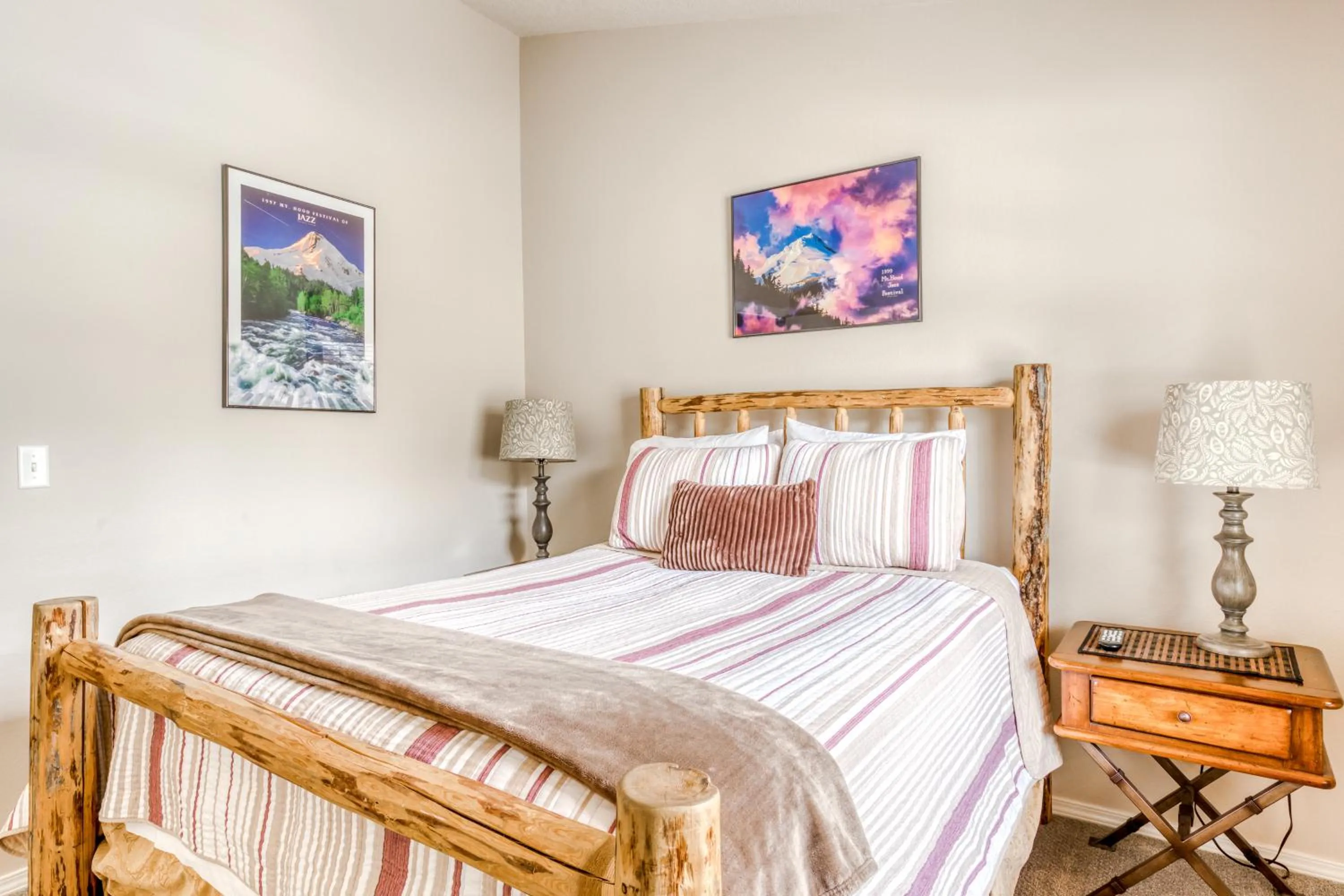 Bed in Collins Lake #95